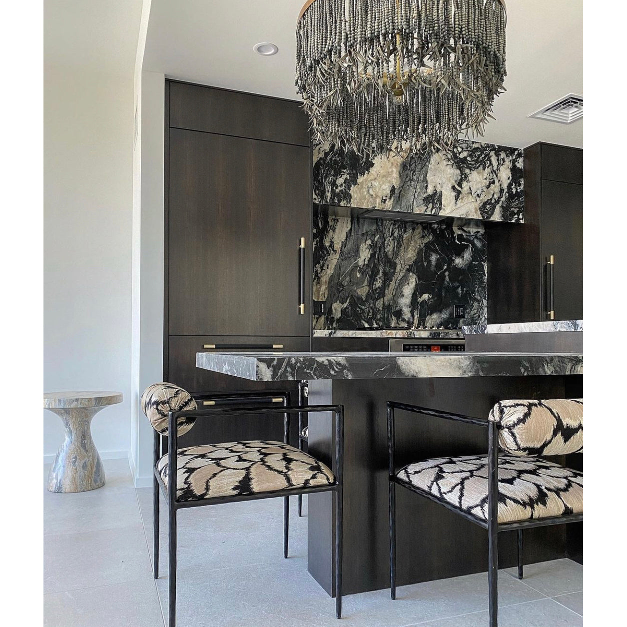 Delar Chandelier