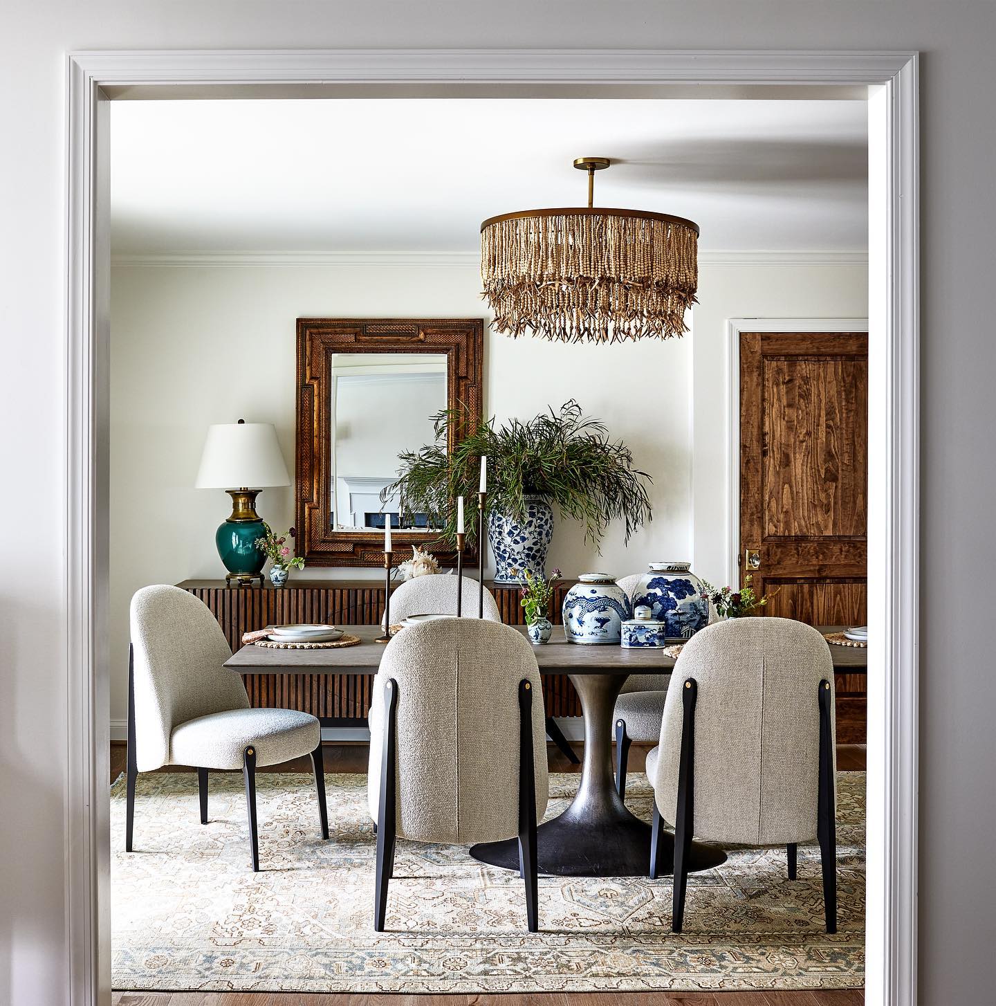 Delar Chandelier