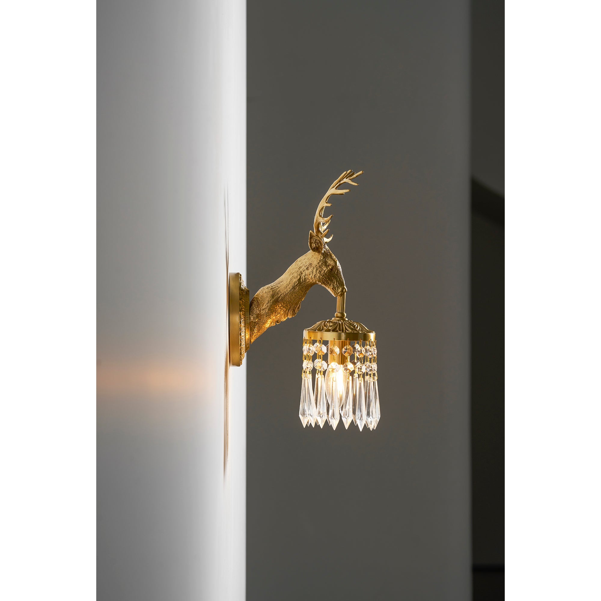 Toru Stag Wall Light