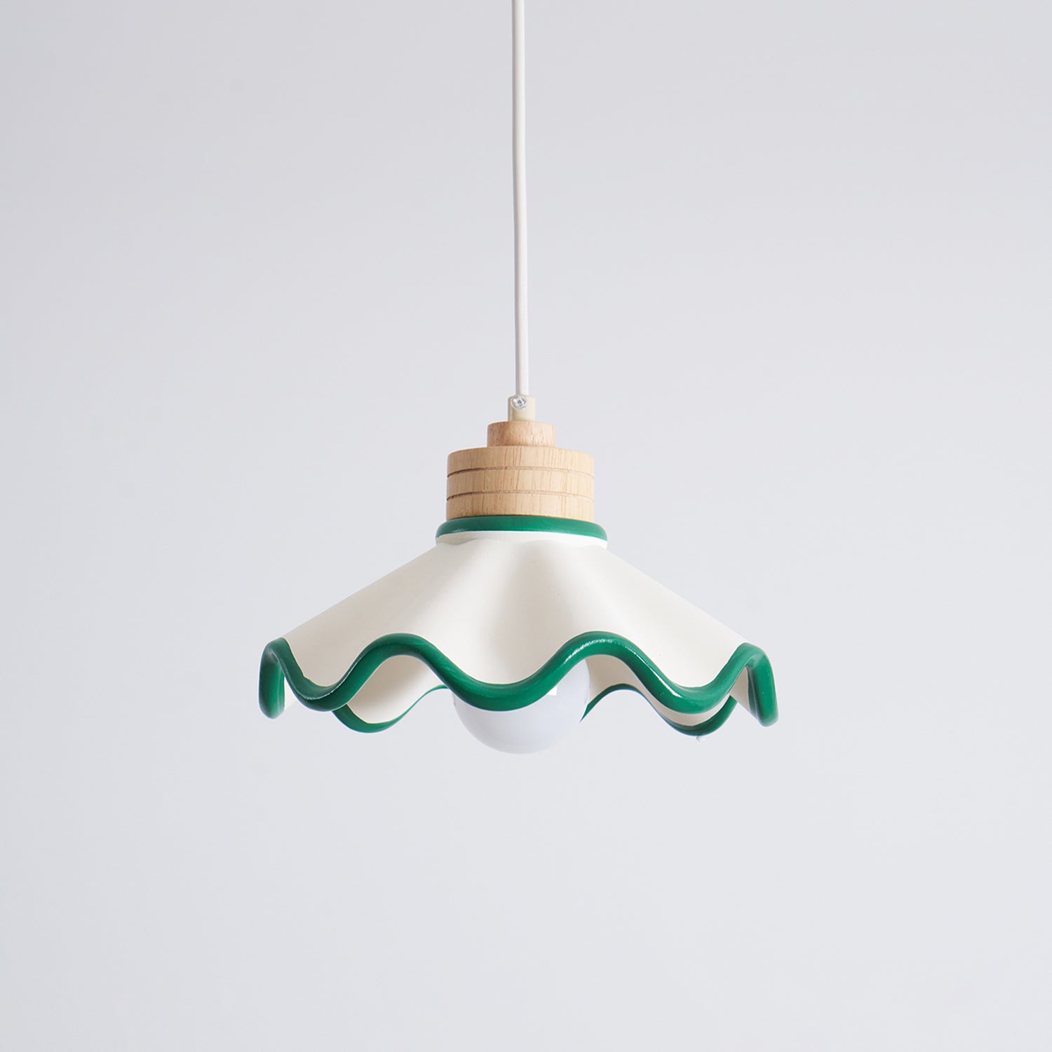 Halenoal Scalloped Pendant Light