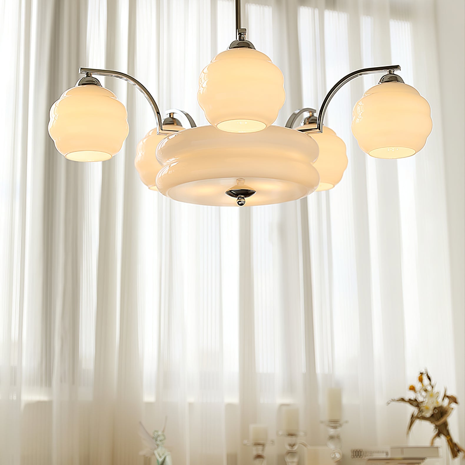 Virolania Vintage Chandelier
