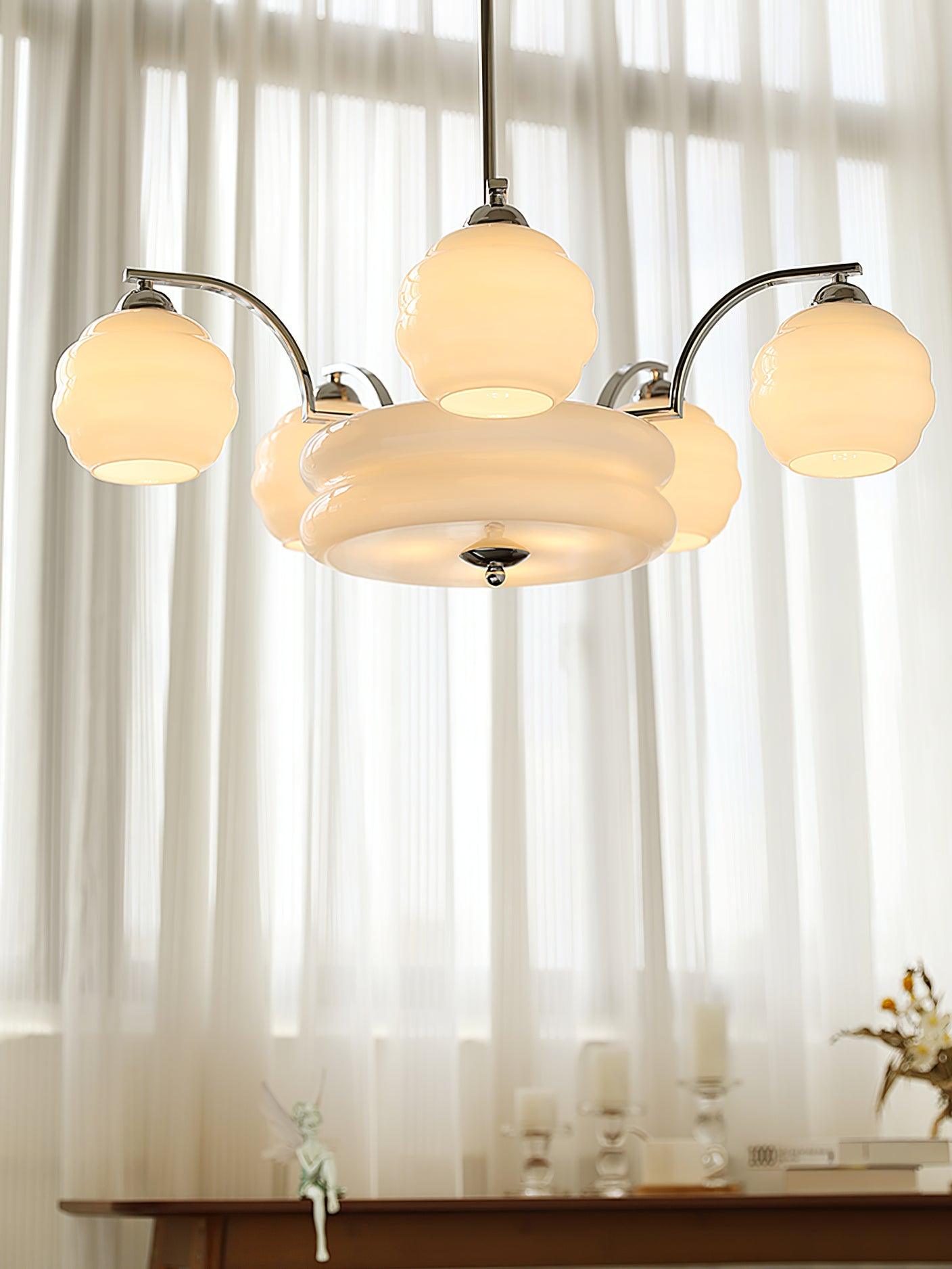 Virolania Vintage Chandelier