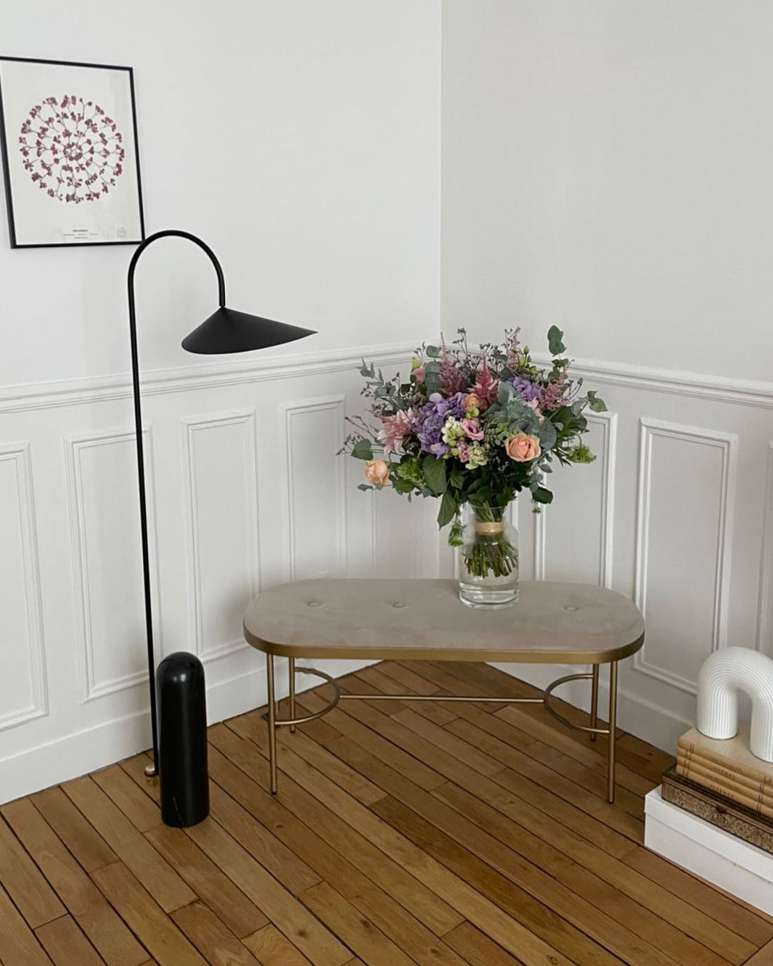 Sageeka Minimalist Floor Lamp