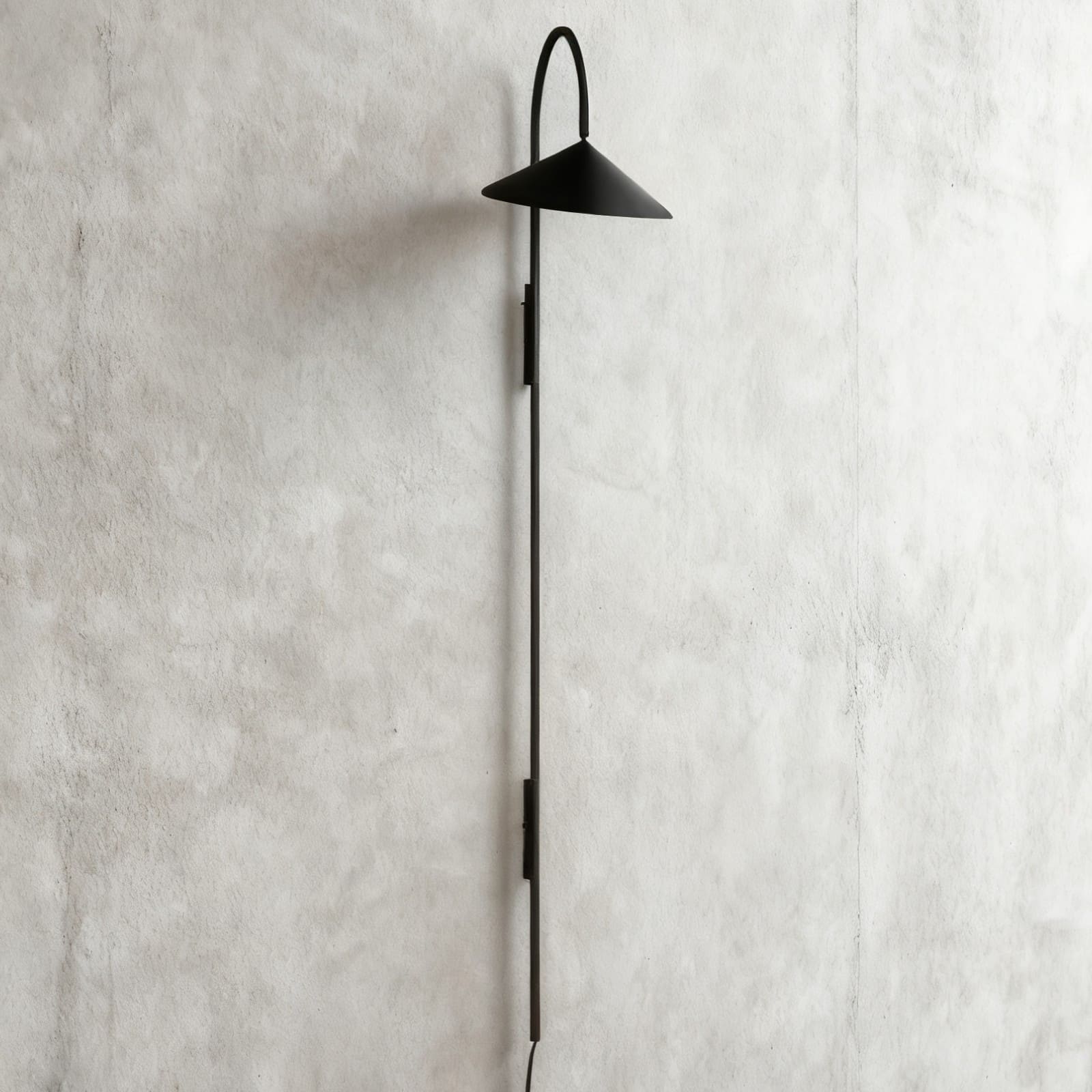 Solsoner Wall Light