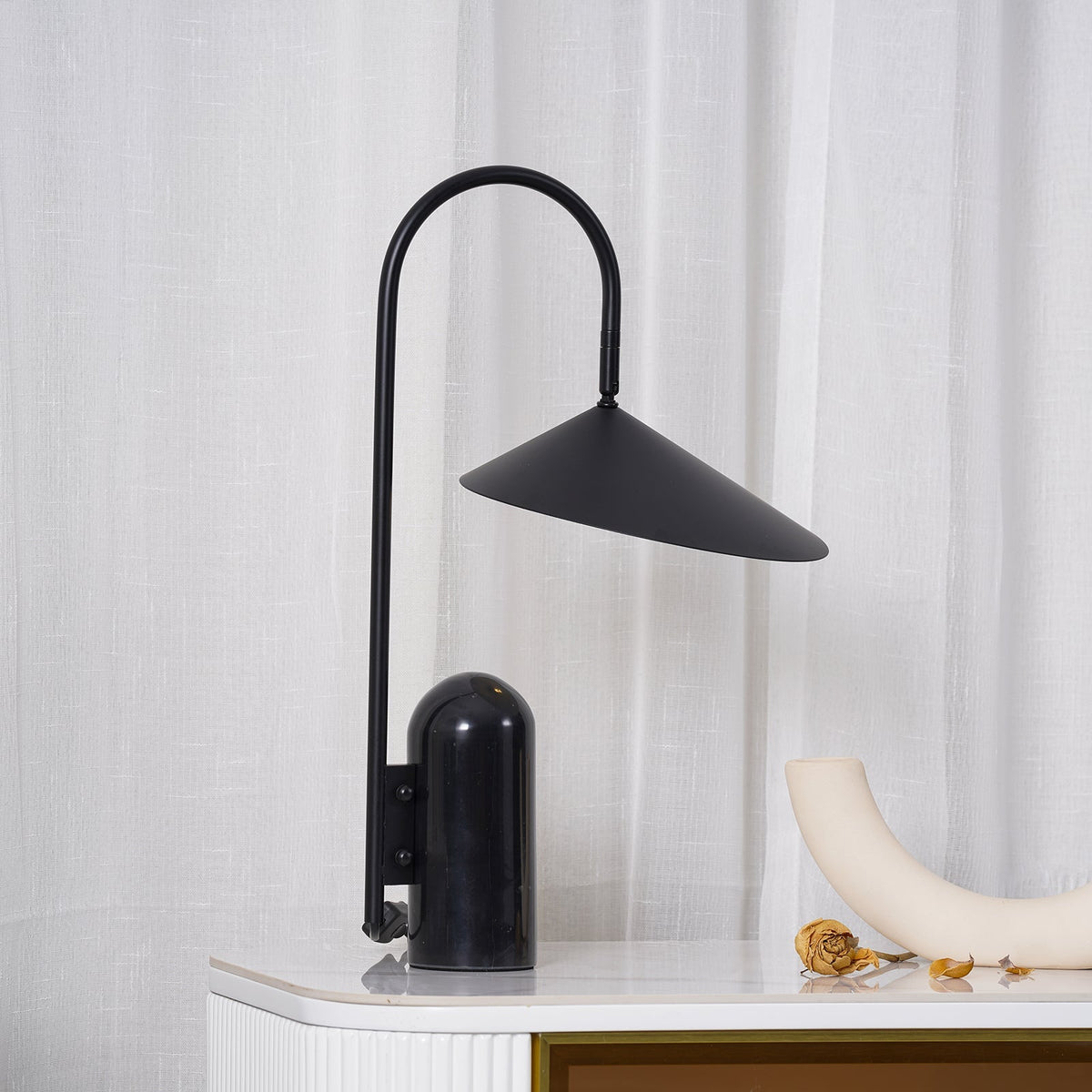 Axivale Minimalist Table Lamp