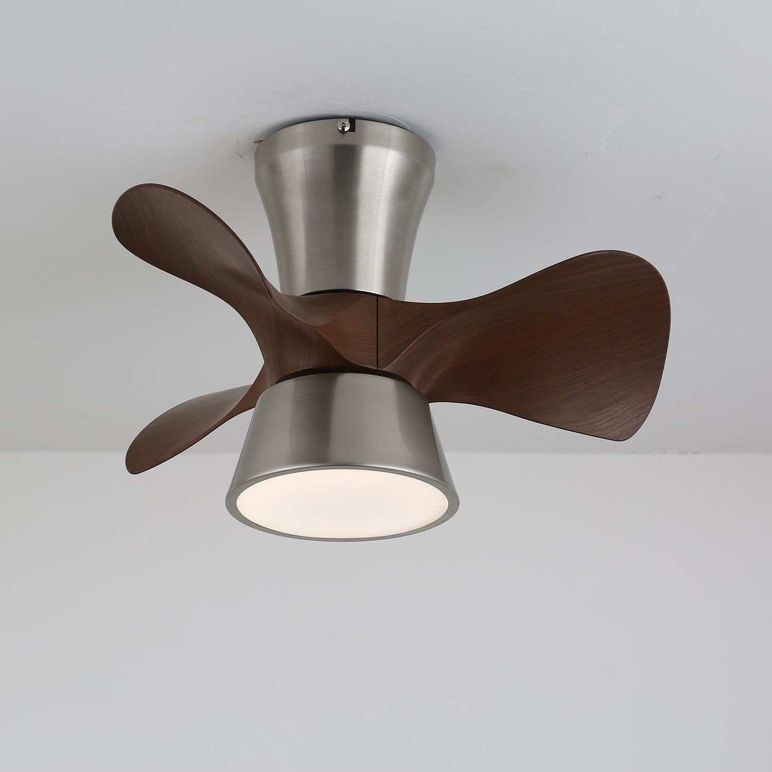 Quinas Ceiling Fan Light