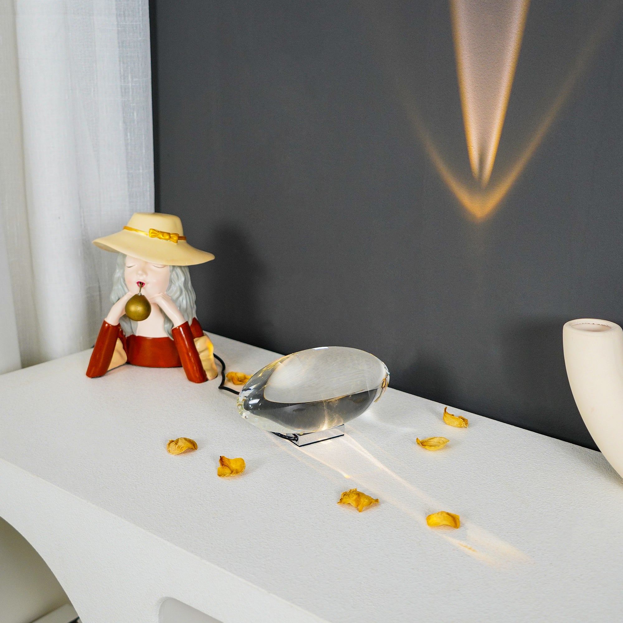 Delton Table Lamp