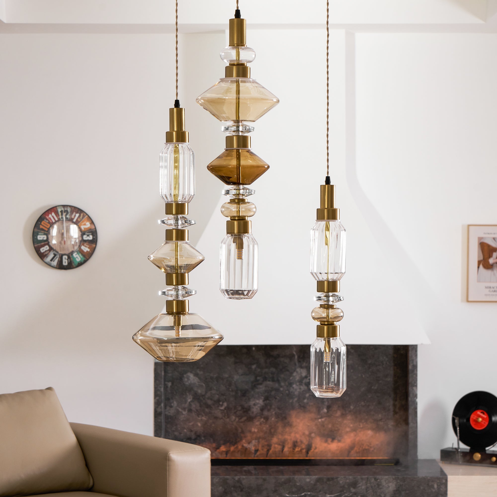 Liomium Pendant Light