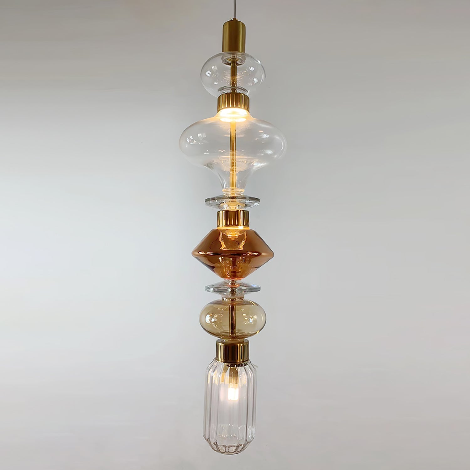 Liomium Pendant Light