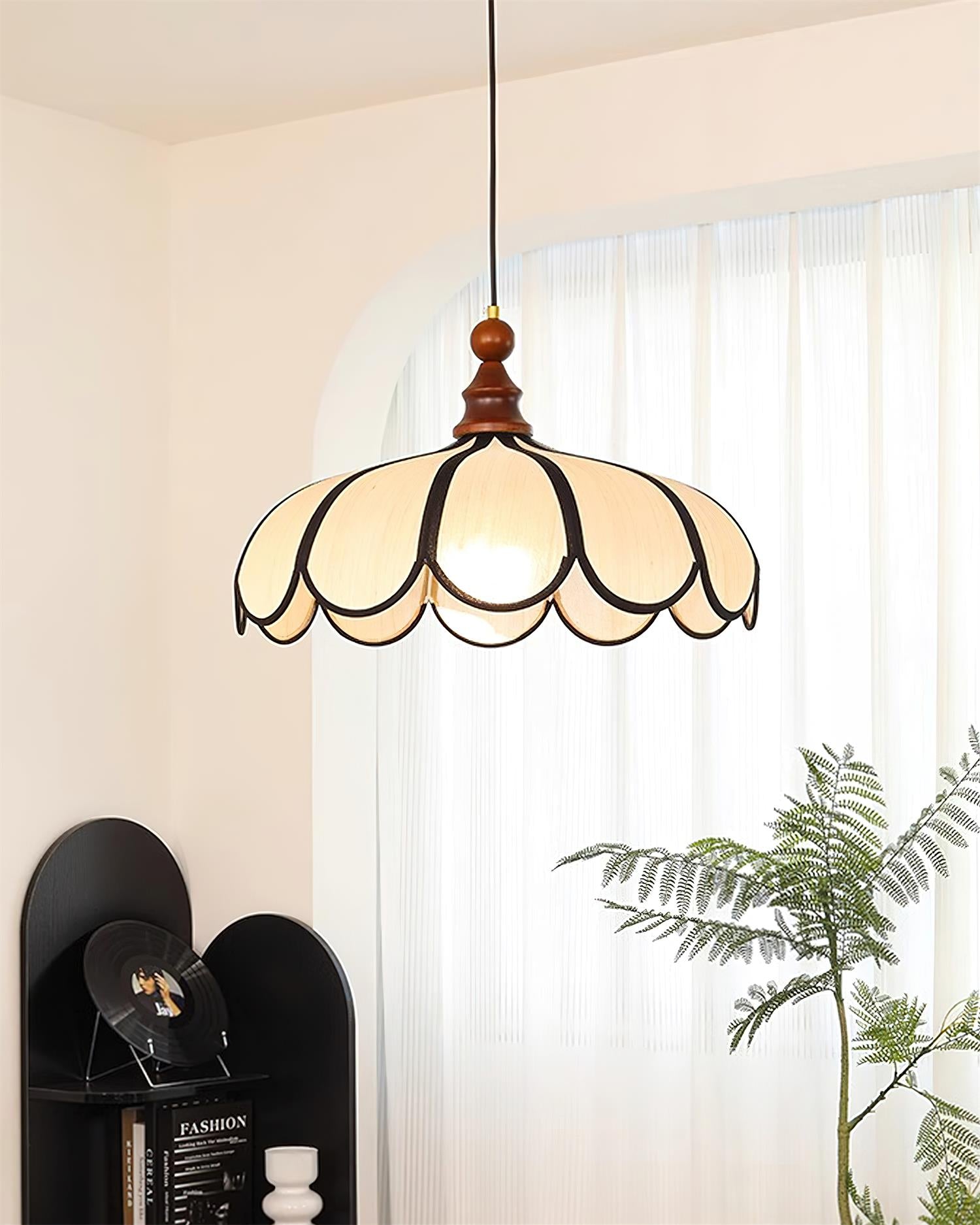 Oriay Scalloped Pendant Light