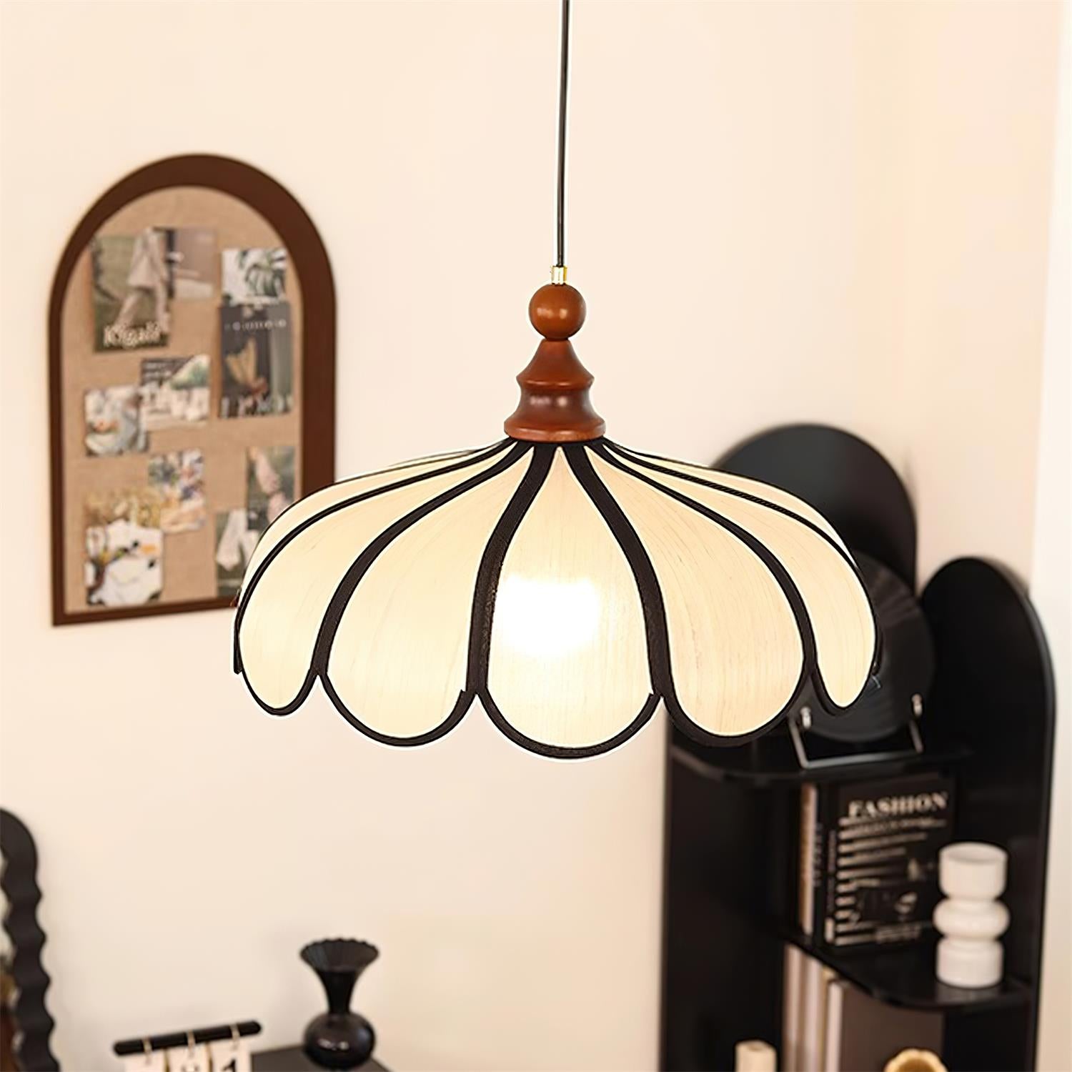 Oriay Scalloped Pendant Light