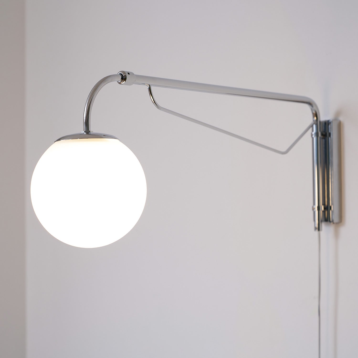Coveli Adjustable Wall Light