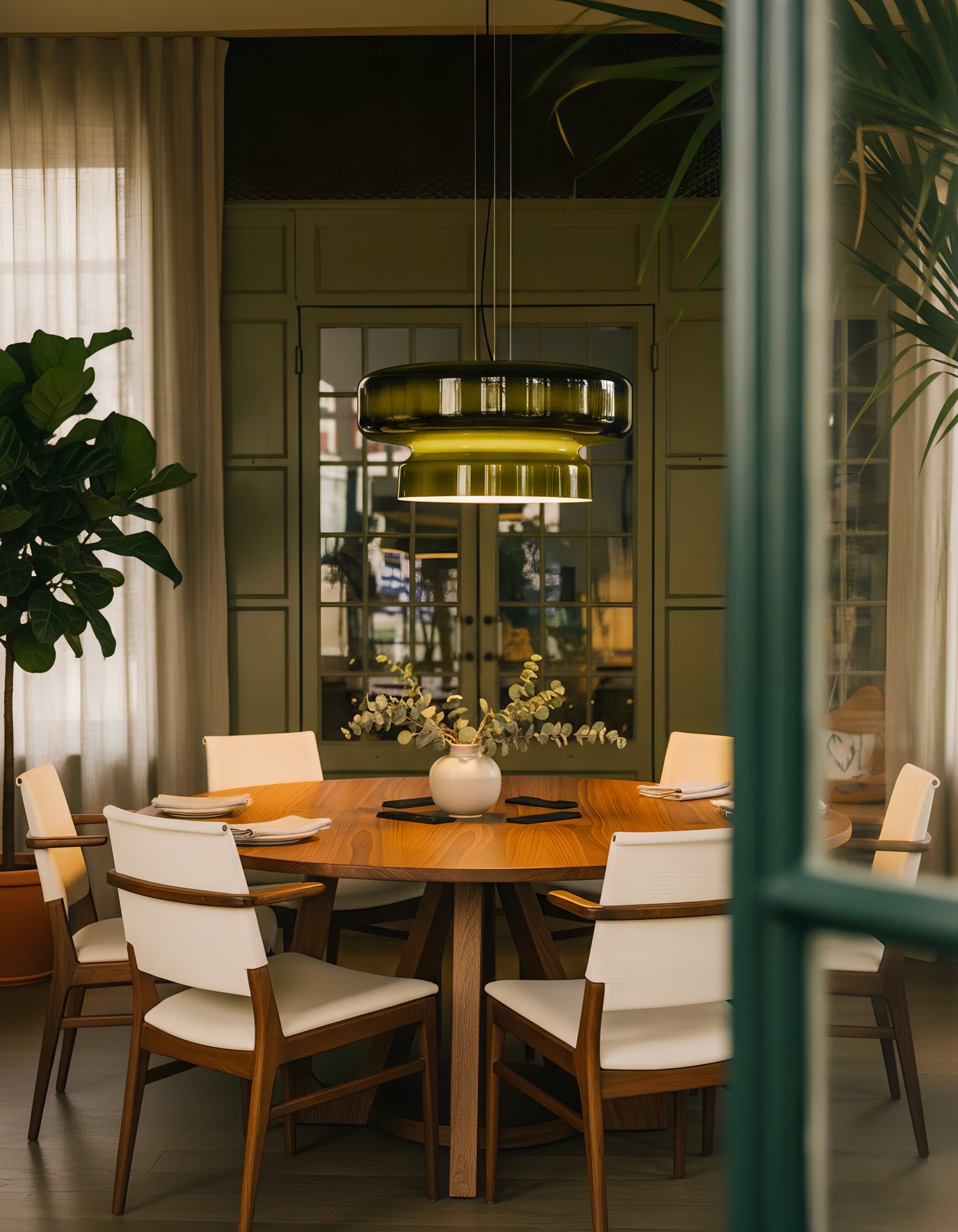 Camiael Modern Pendant Light