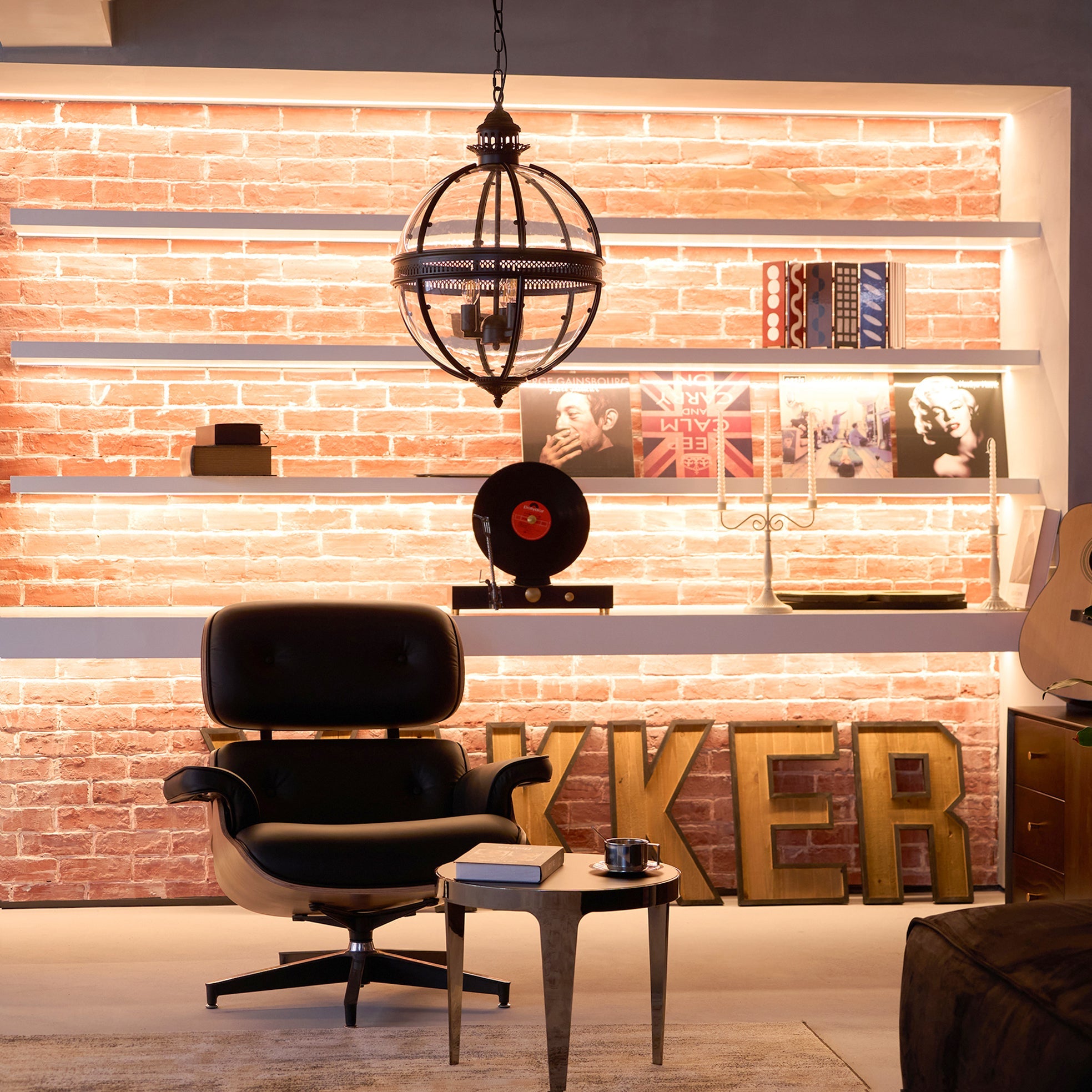 Lumonyn Pendant Light
