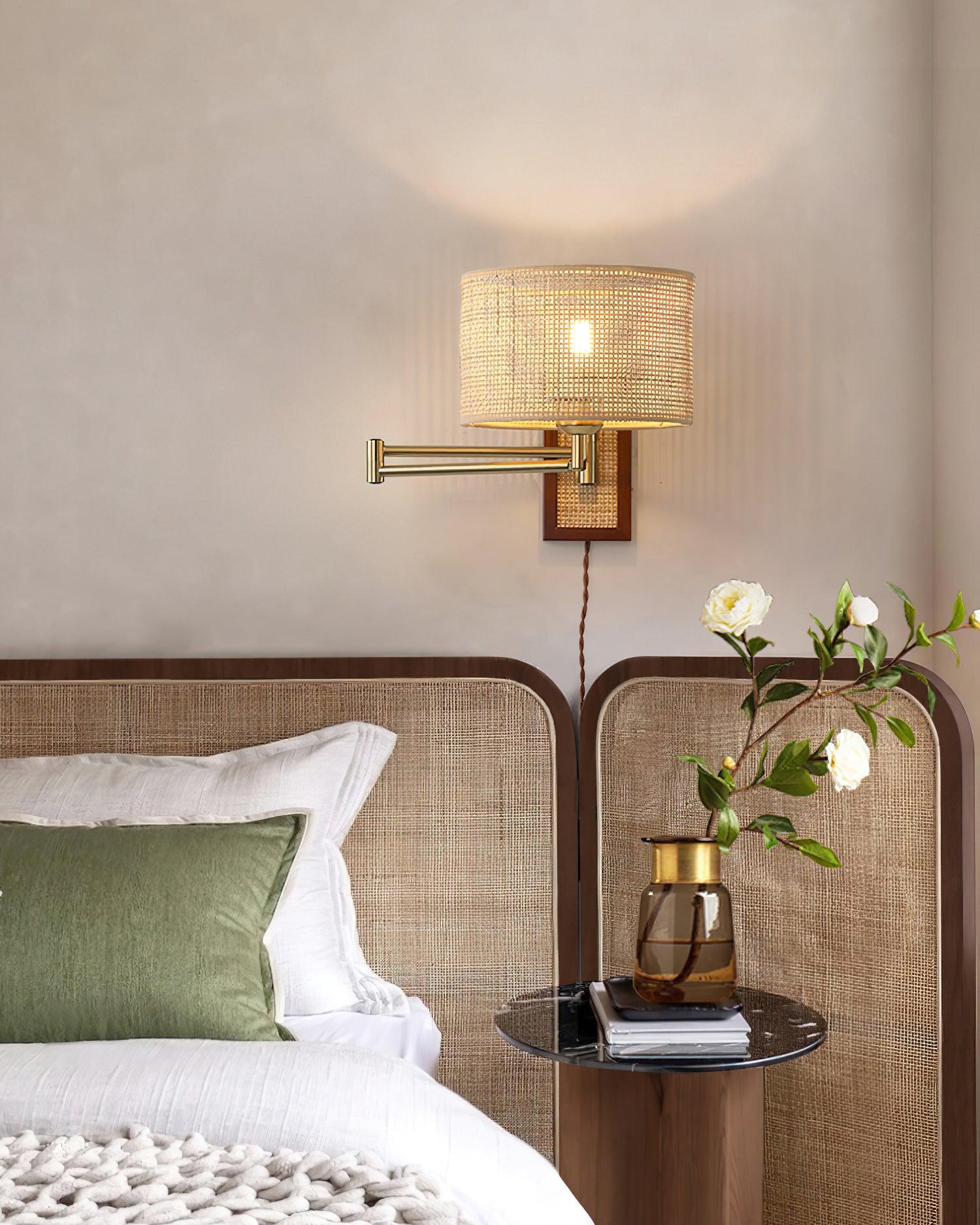 Lexliford Wall Light