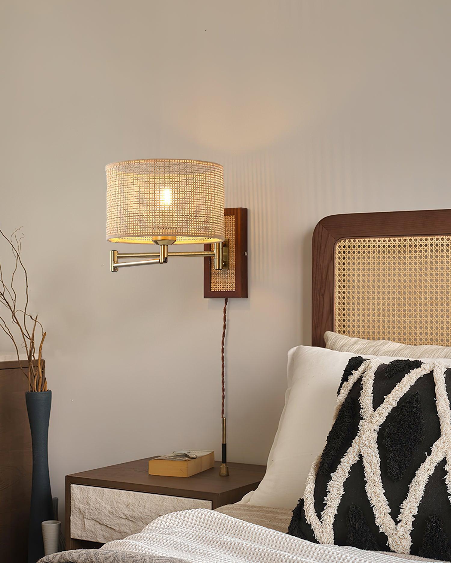 Lexliford Wall Light