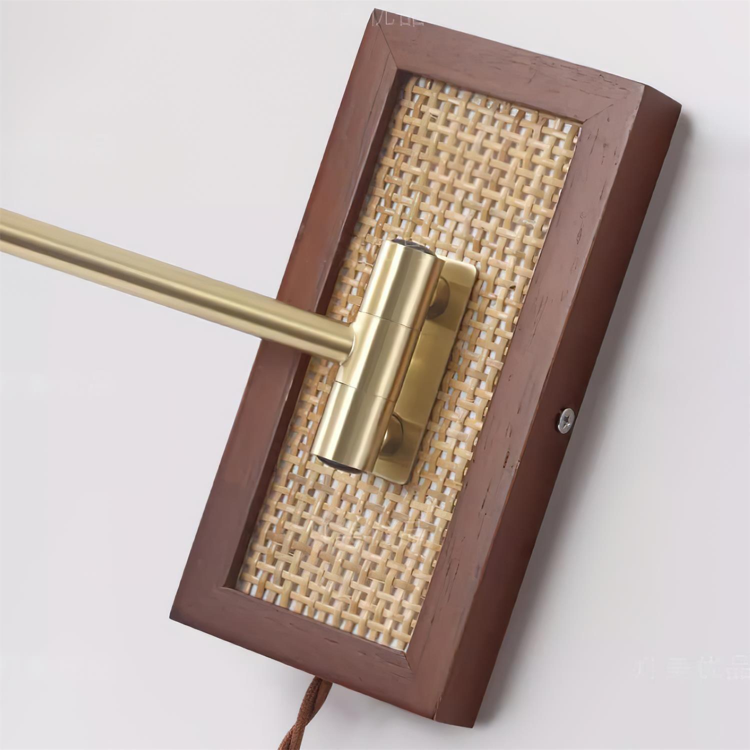 Lexliford Wall Light