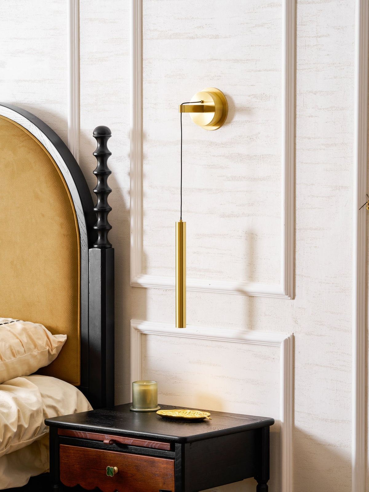 Brass Line Wall Light – detail 39