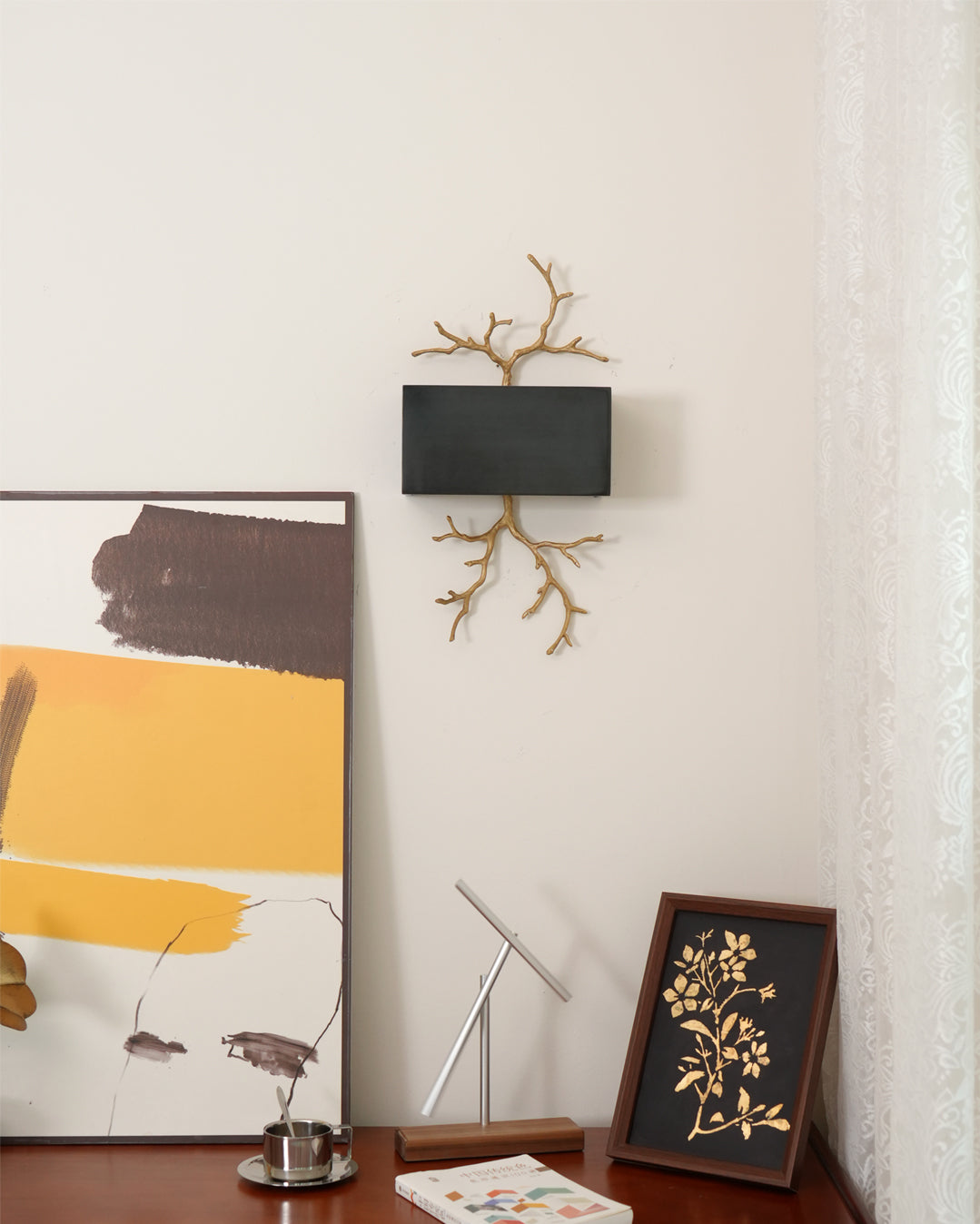 Brass Branch Wall Lamp – detail 10
