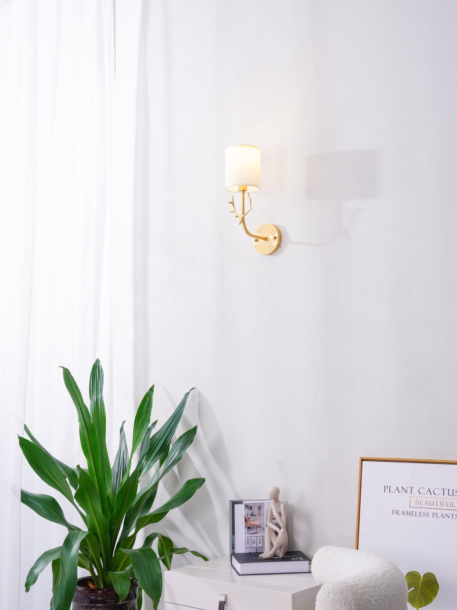 Hayvale Deer Wall Light