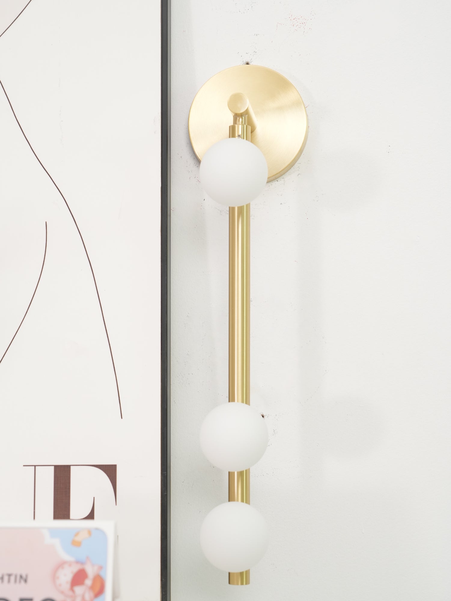 Koiafe Tube Wall Light