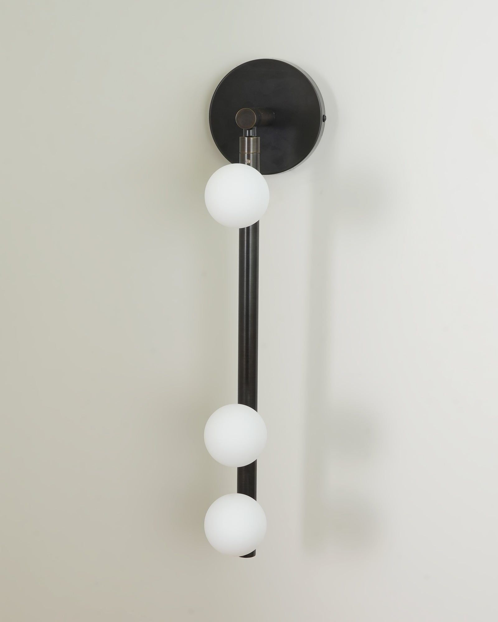 Koiafe Tube Wall Light