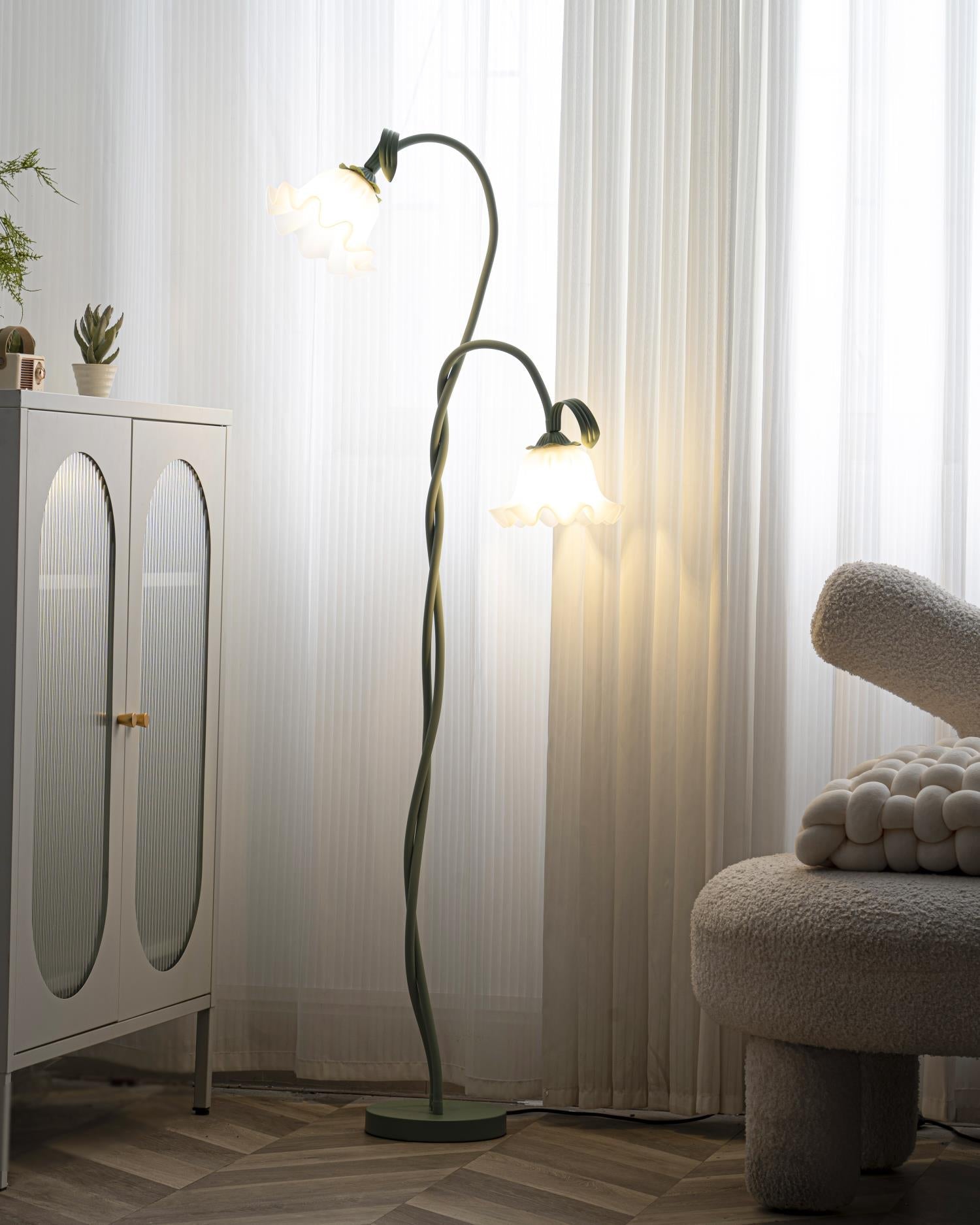 Talivay Floral Floor Lamp
