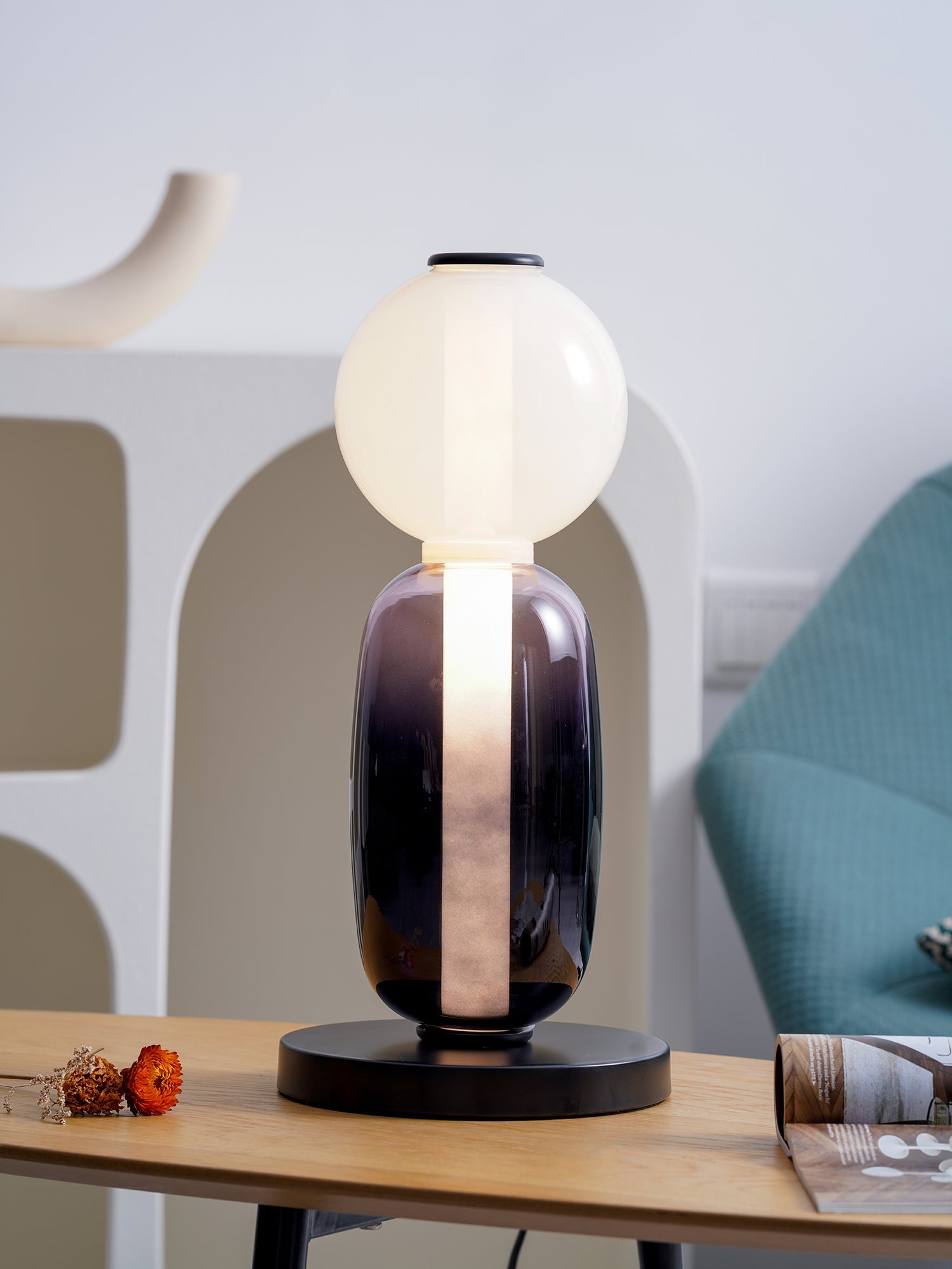Daray Table Lamp