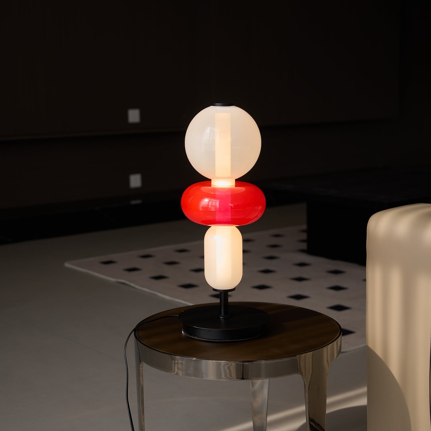 Daray Table Lamp