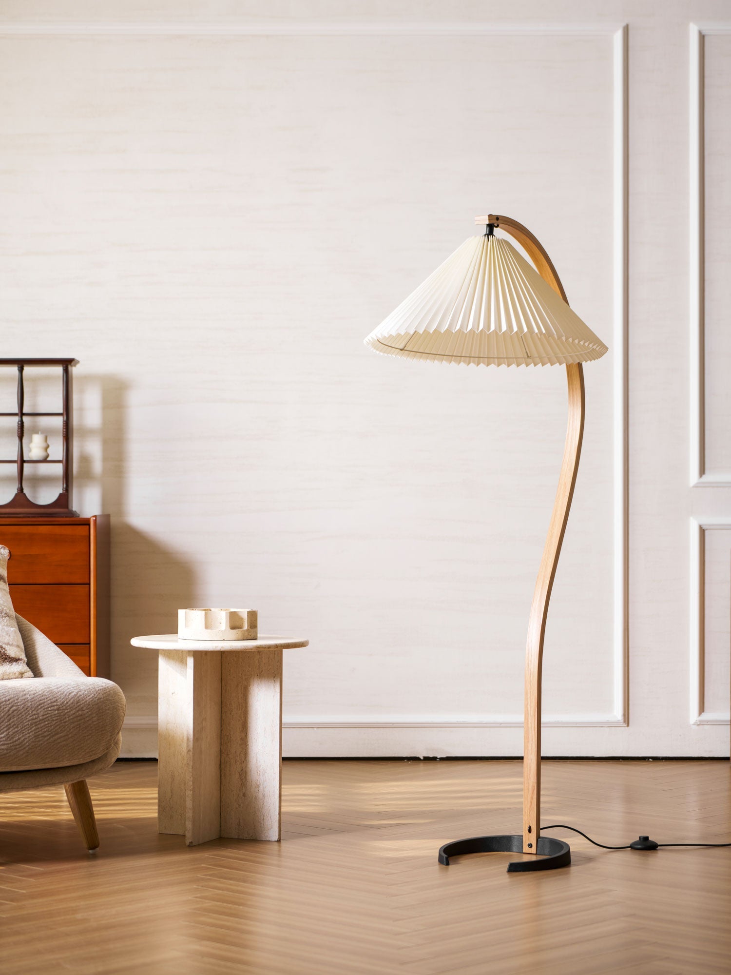 Avey Floor Lamp