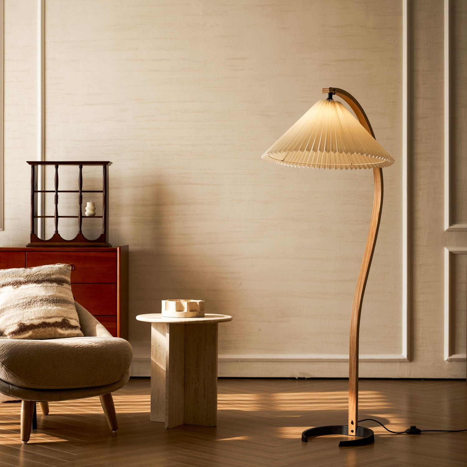 Avey Floor Lamp