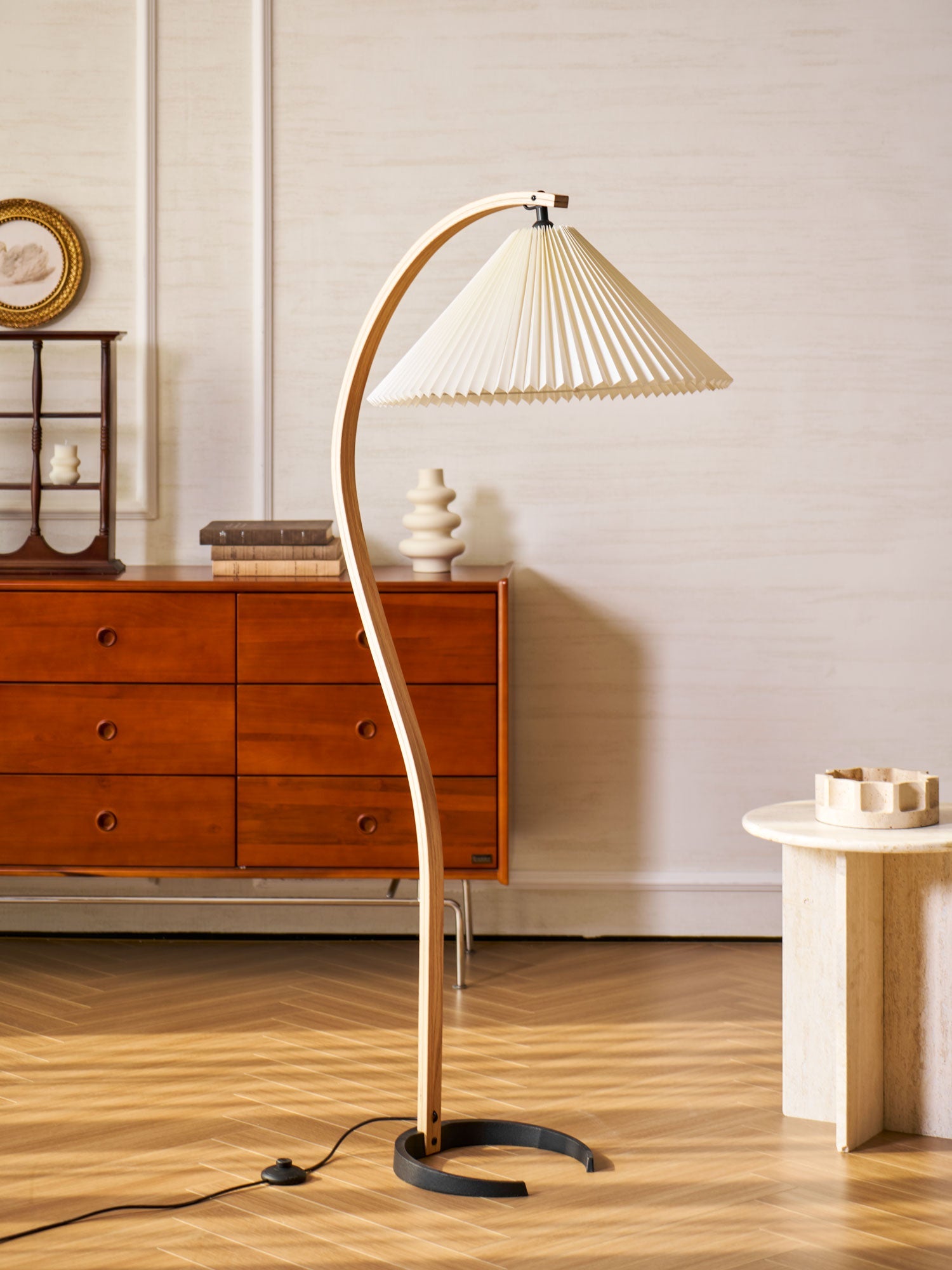 Avey Floor Lamp
