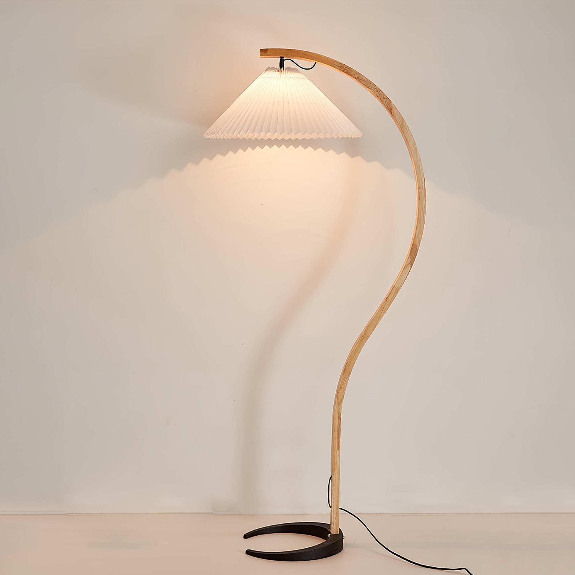 Avey Floor Lamp