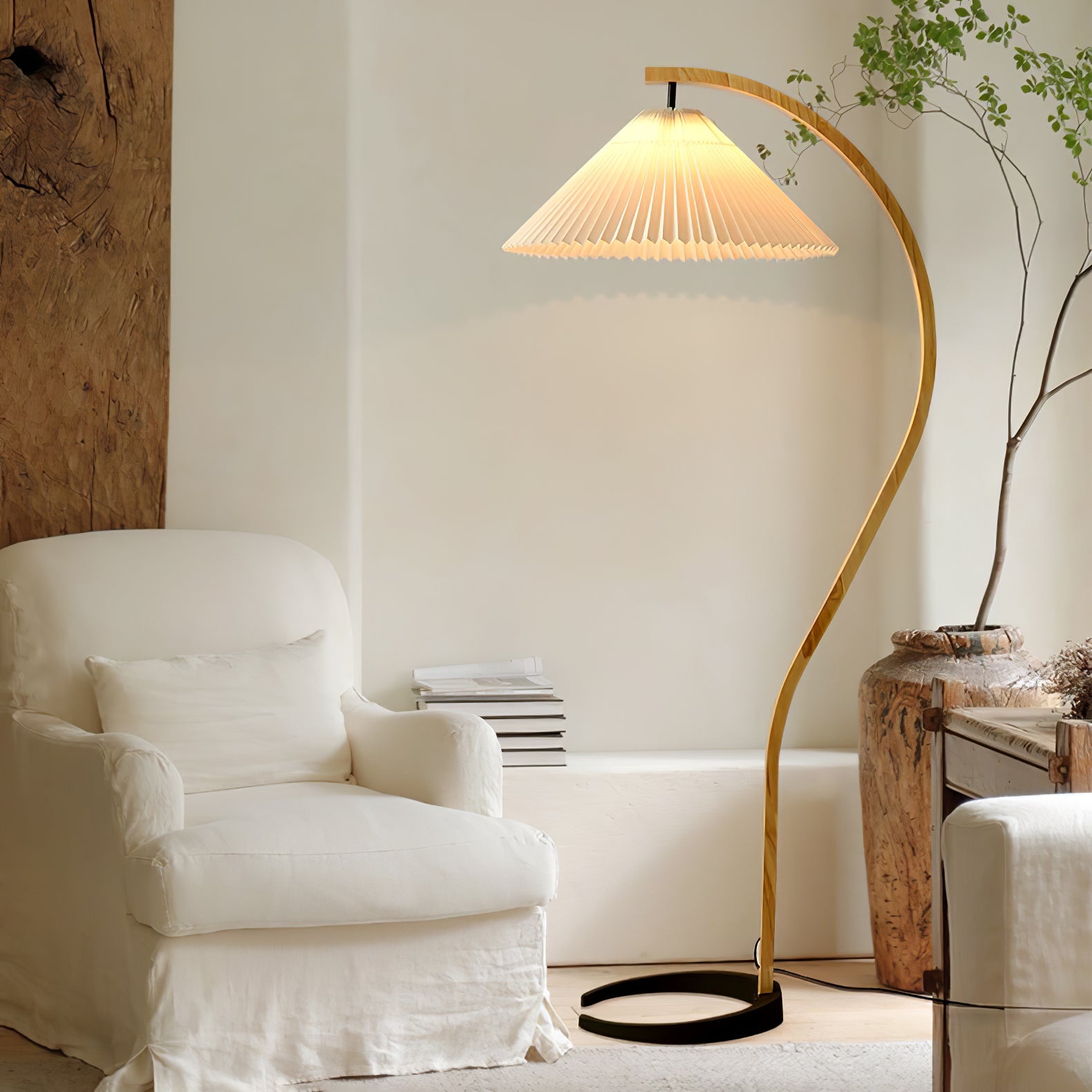 Avey Floor Lamp