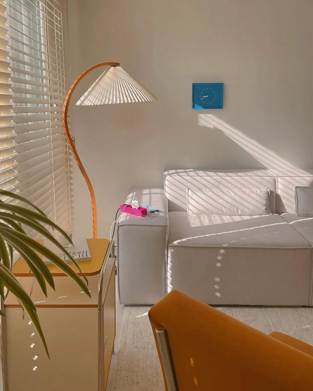 Avey Floor Lamp