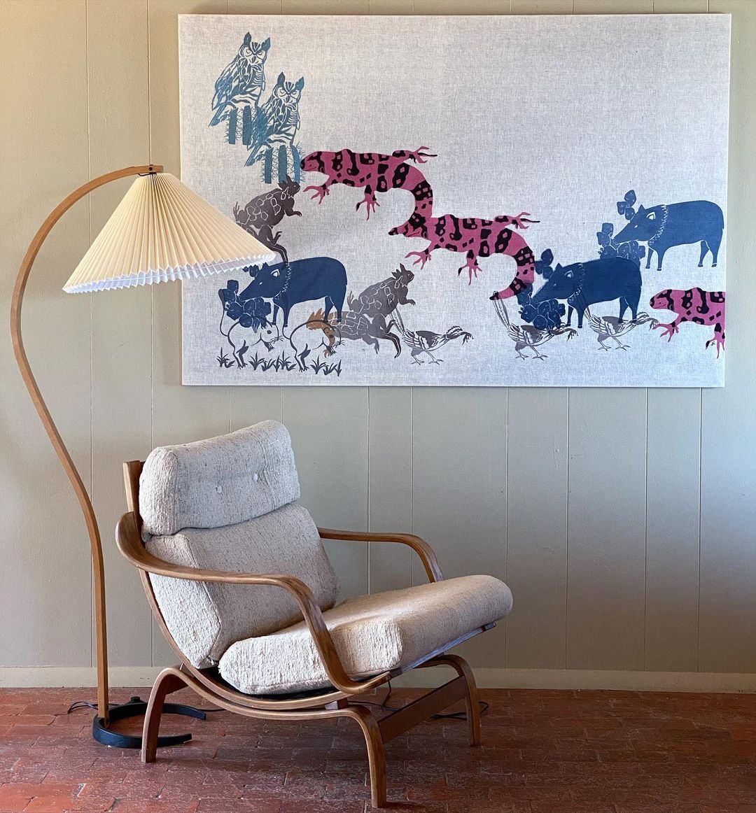 Avey Floor Lamp
