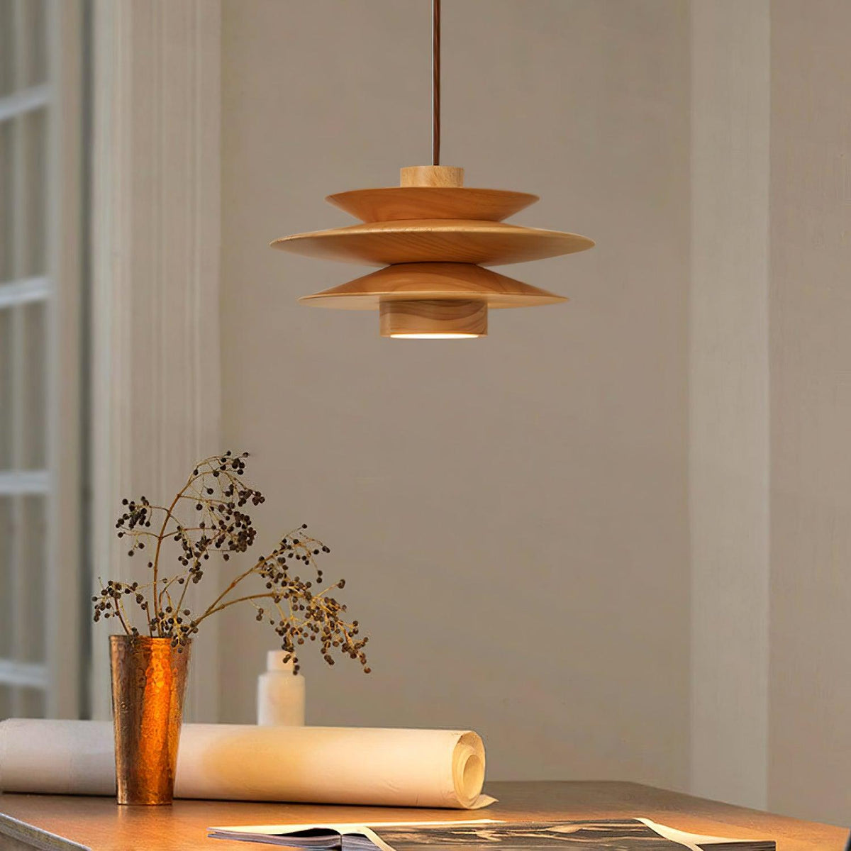Cascade Wooden Disc Pendant Lamp – detail 2