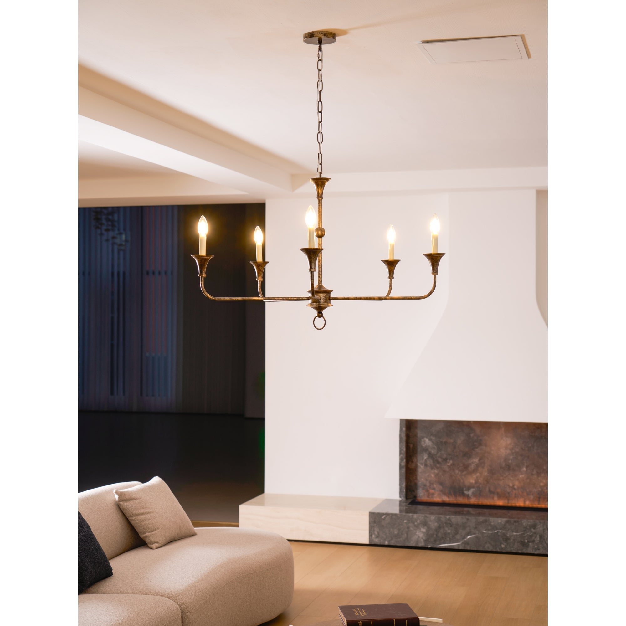 Zelkalo Classic Chandelier
