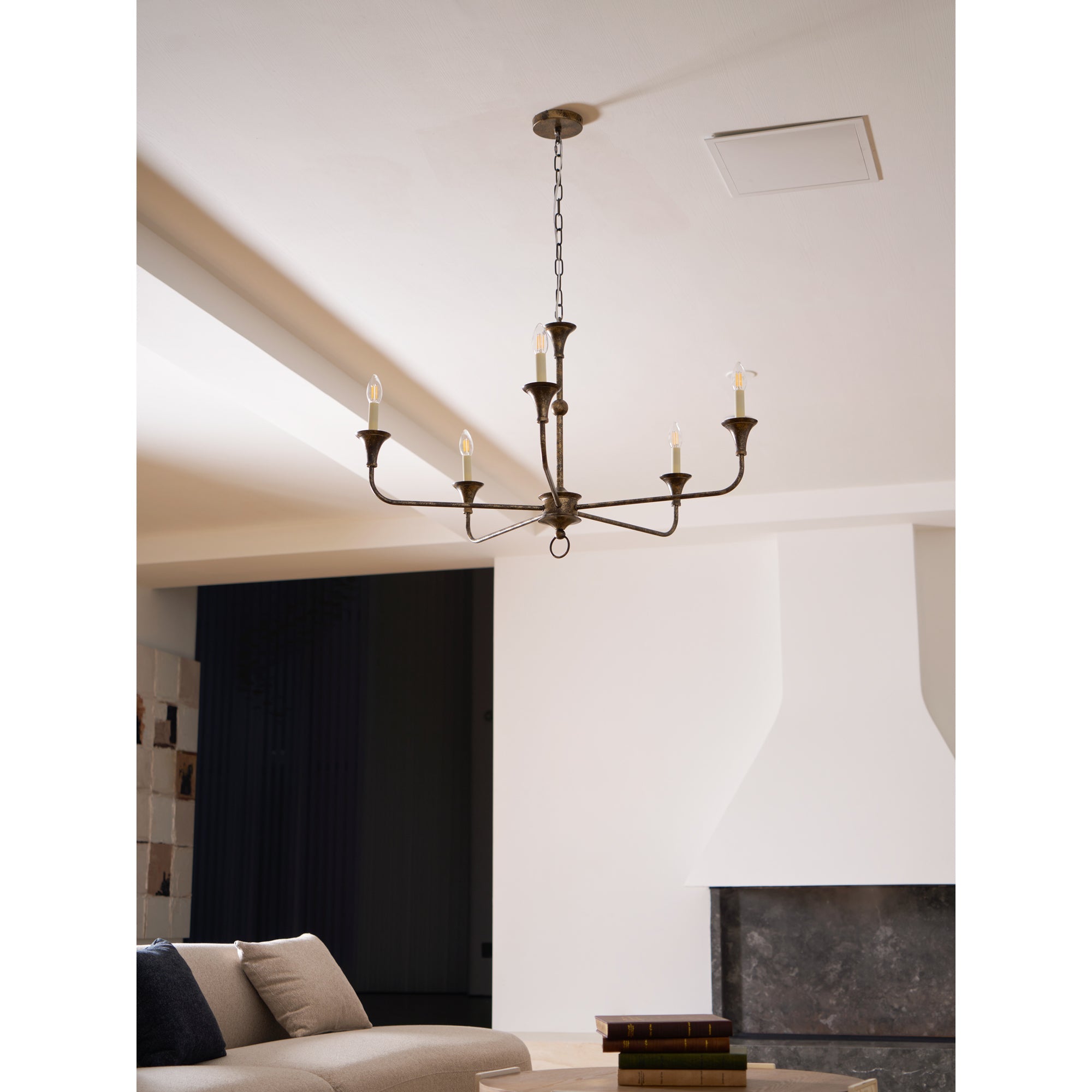 Zelkalo Classic Chandelier