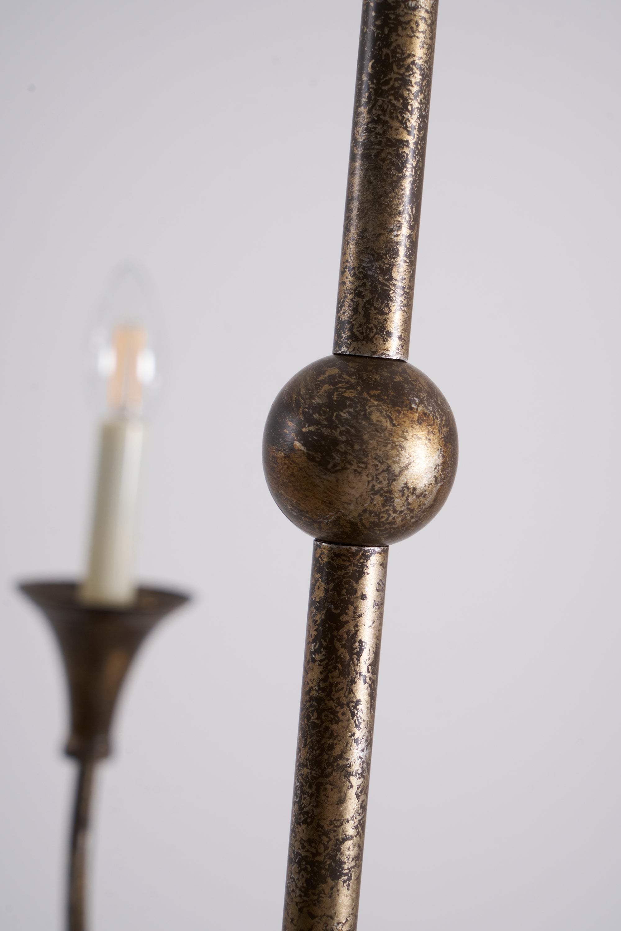 Zelkalo Classic Chandelier