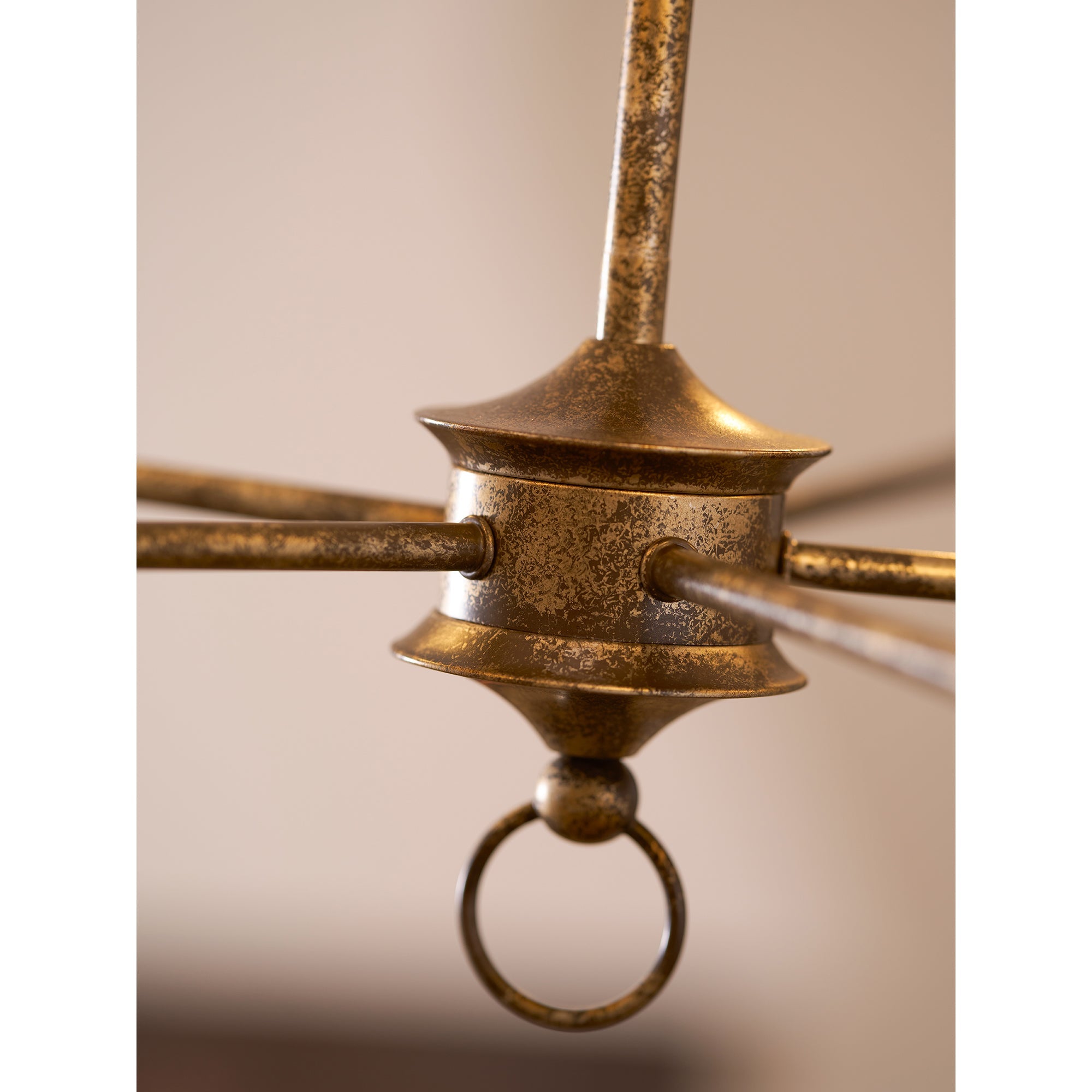 Zelkalo Classic Chandelier
