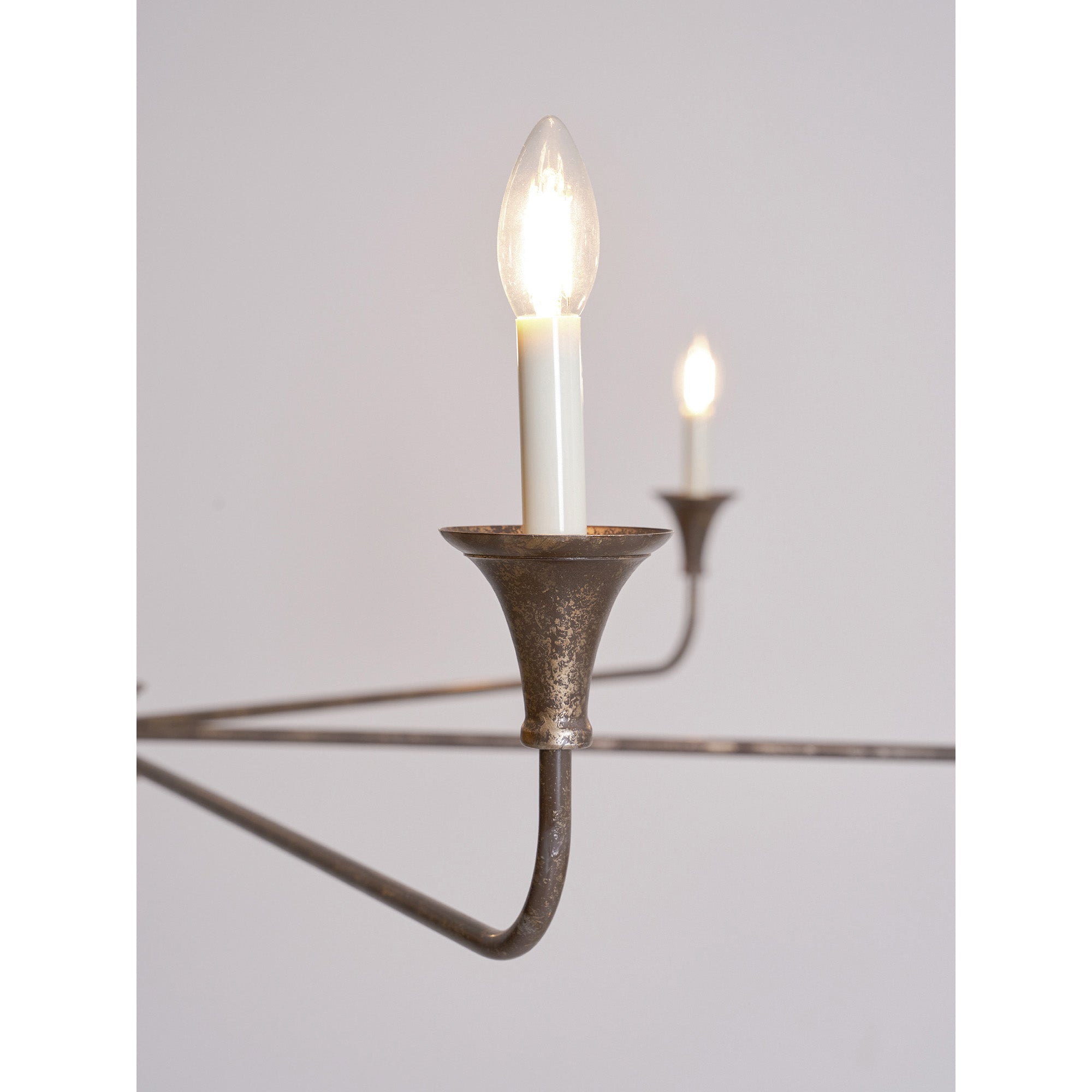Zelkalo Classic Chandelier