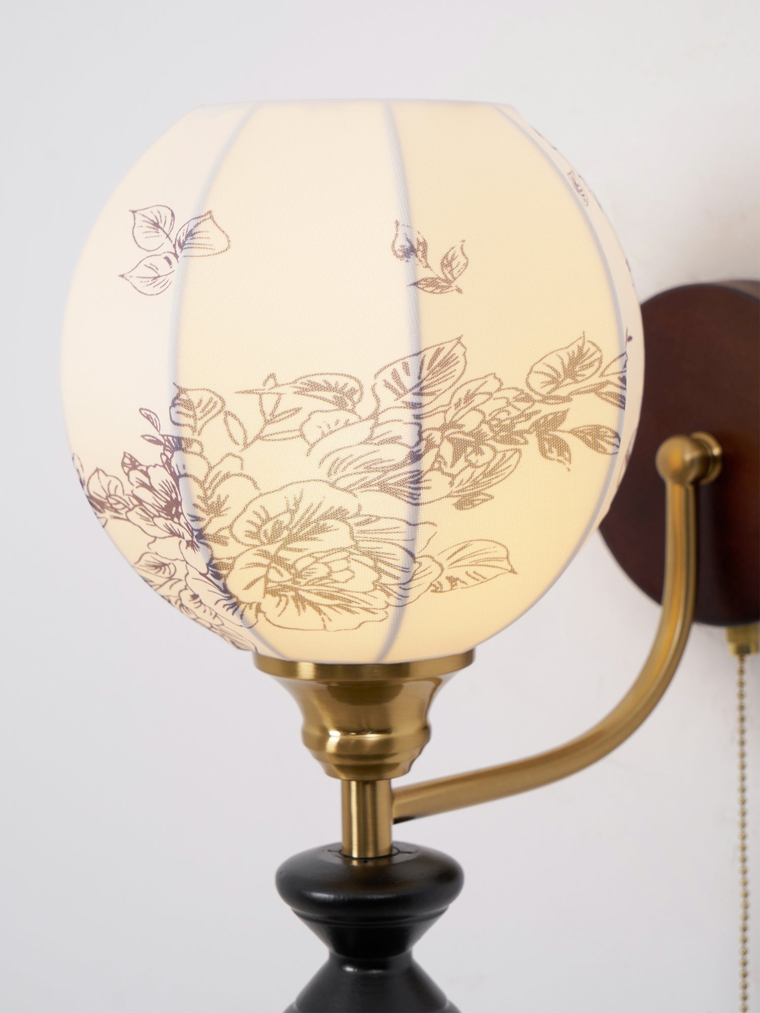 Aras Vintage Wall Light
