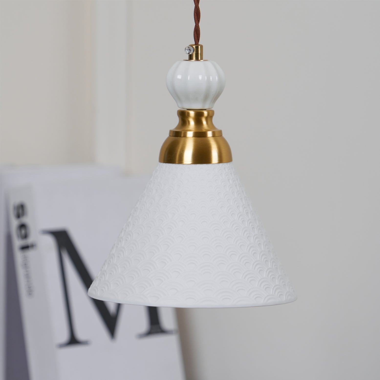 Calsonas Pendant Light