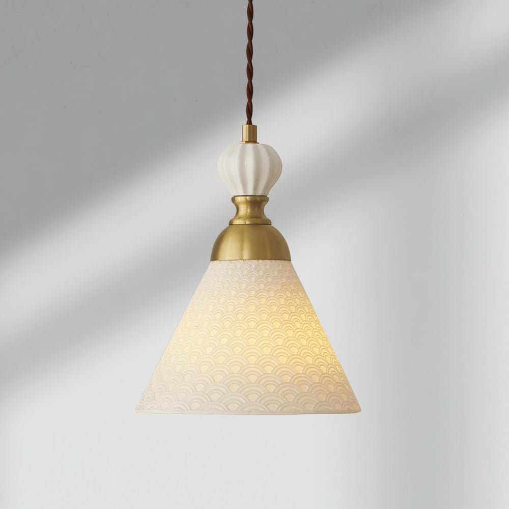 Calsonas Pendant Light