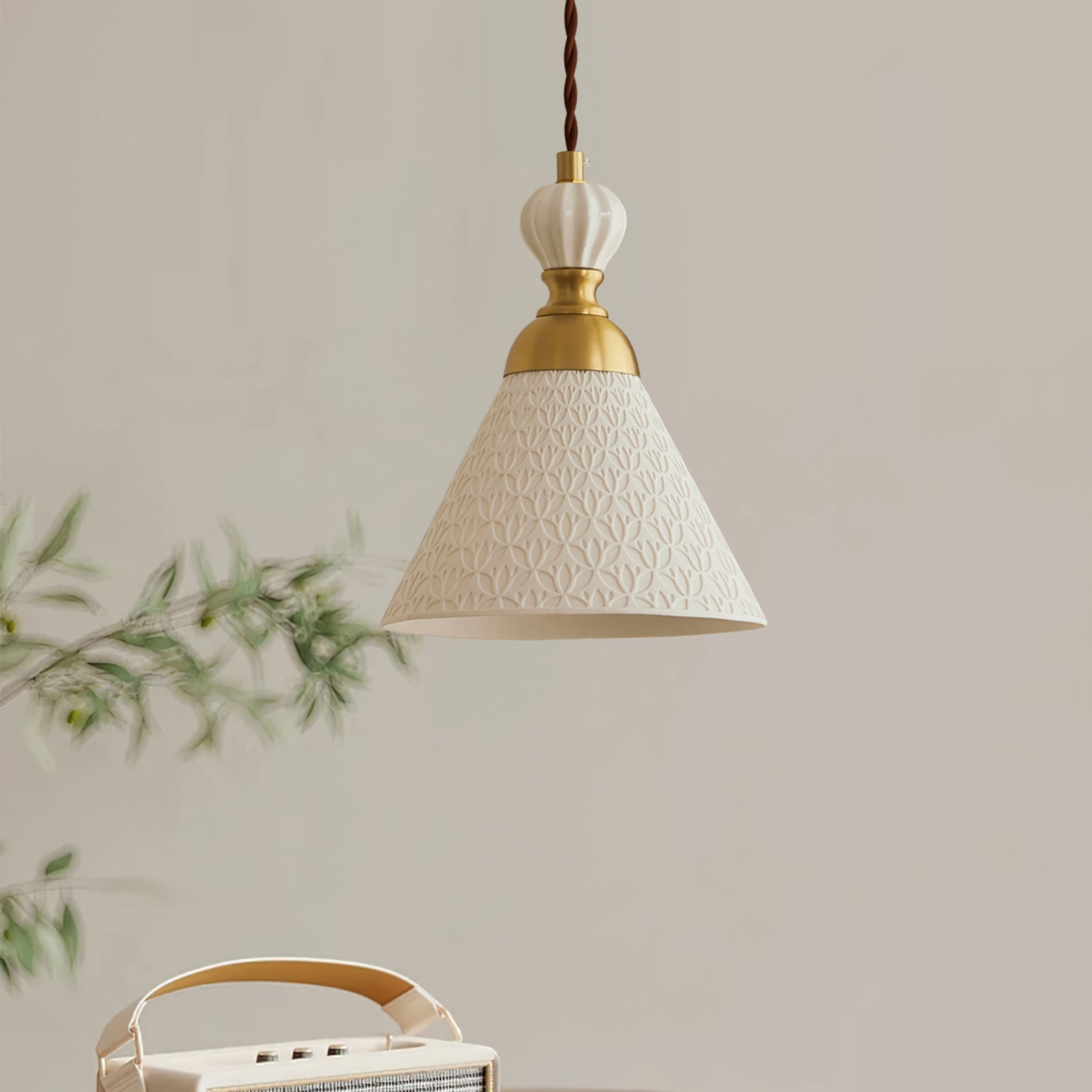 Calsonas Pendant Light