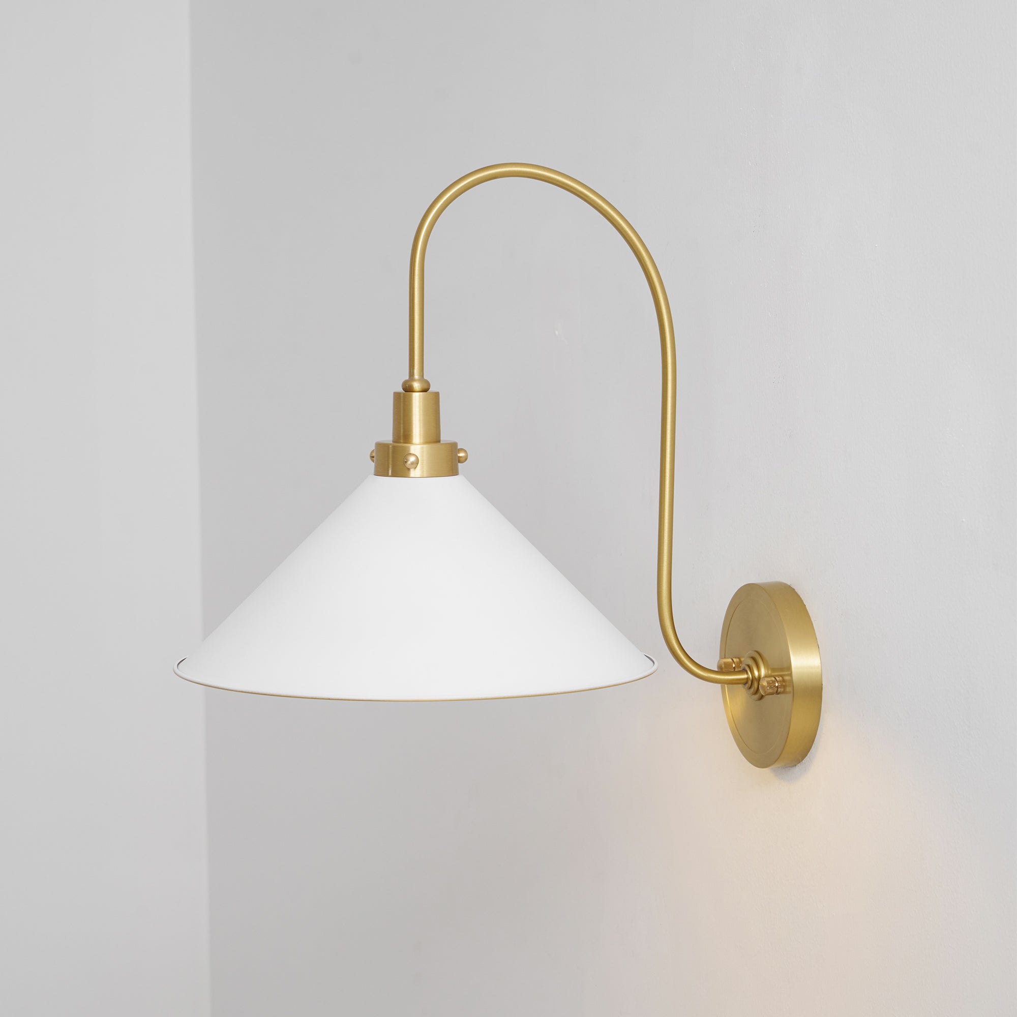 Elkuis Cone Wall Light
