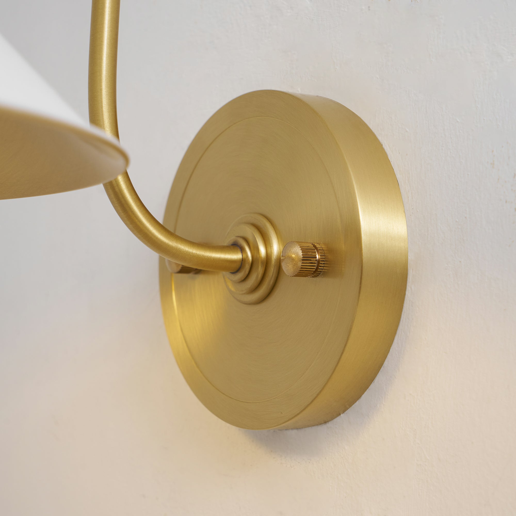 Elkuis Cone Wall Light