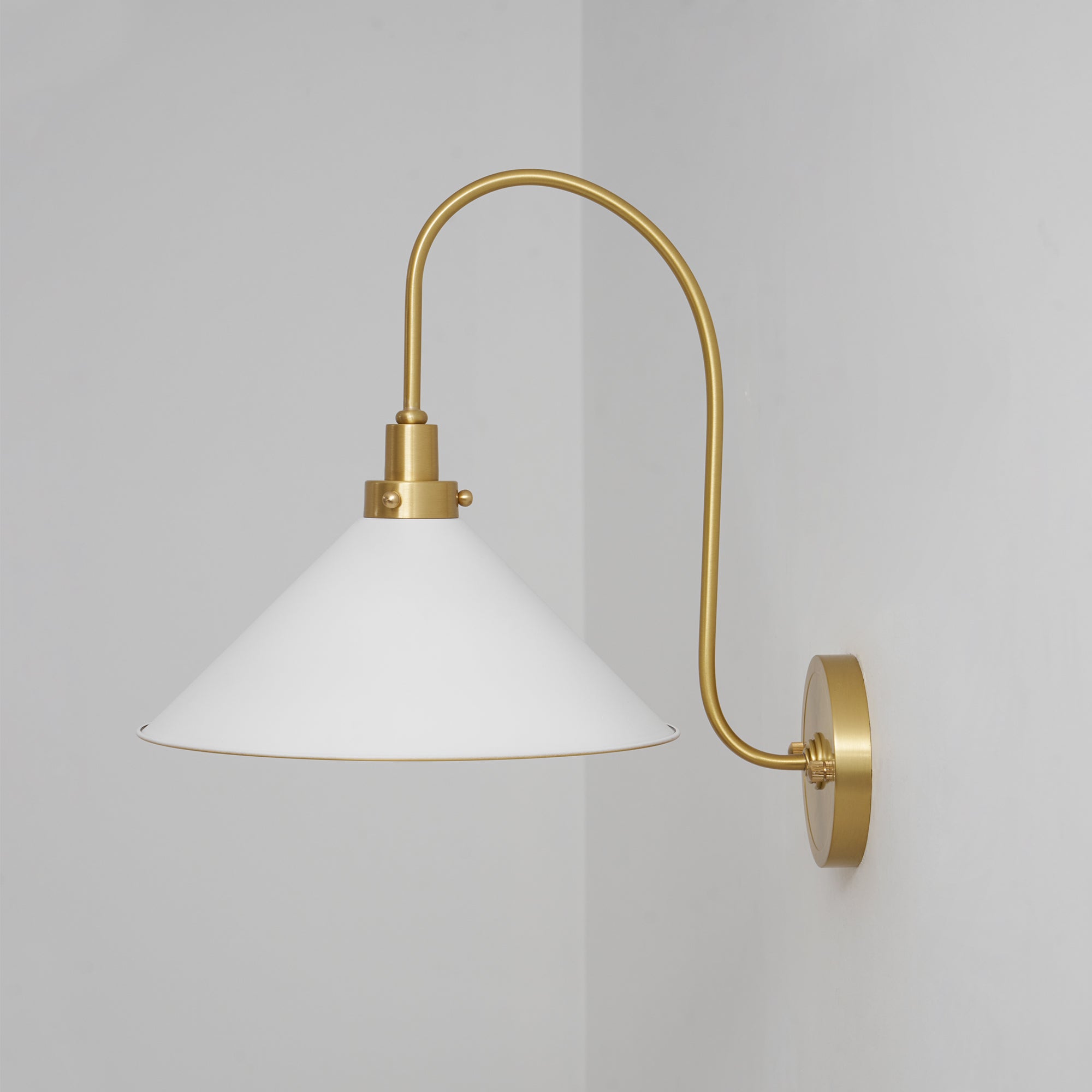 Elkuis Cone Wall Light