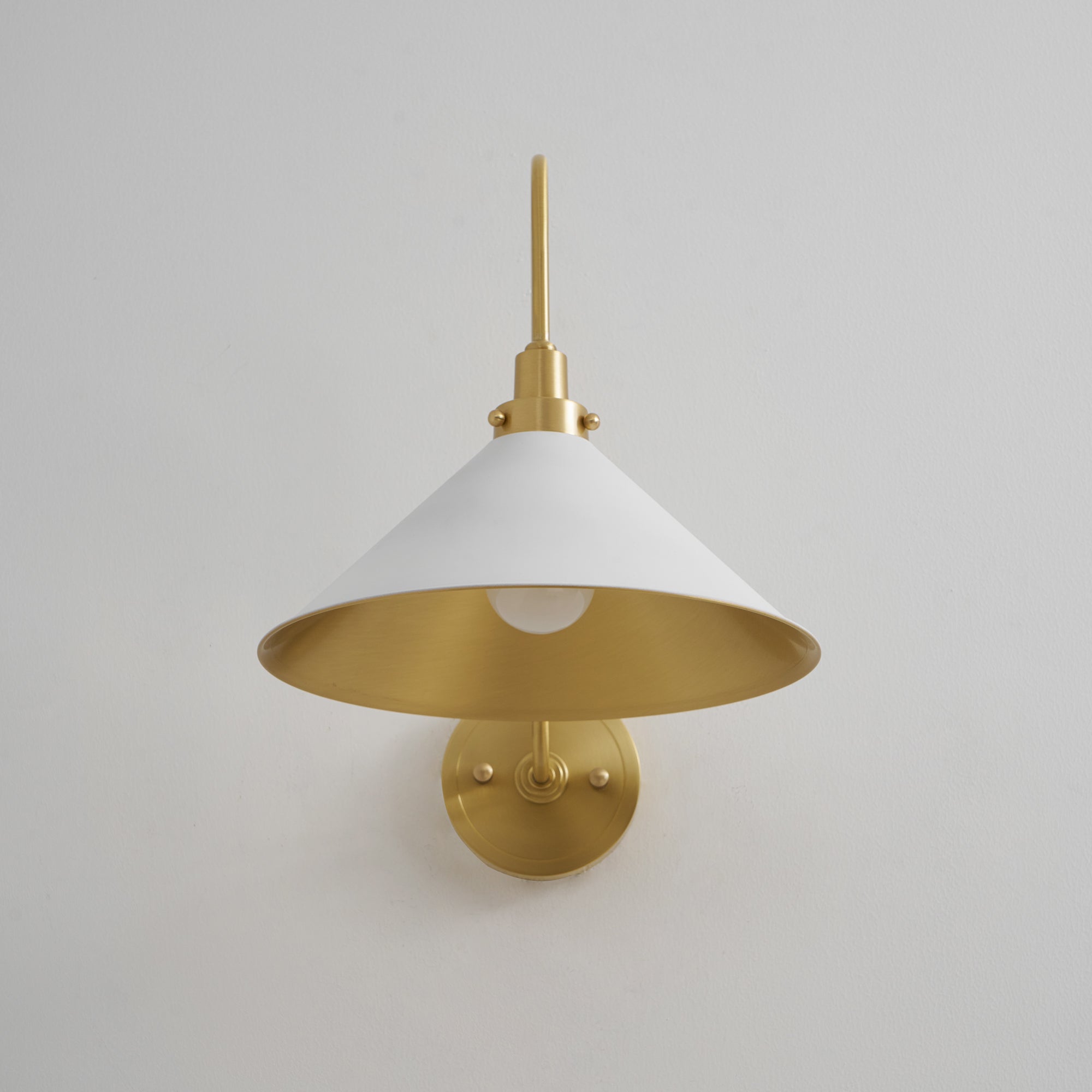 Elkuis Cone Wall Light